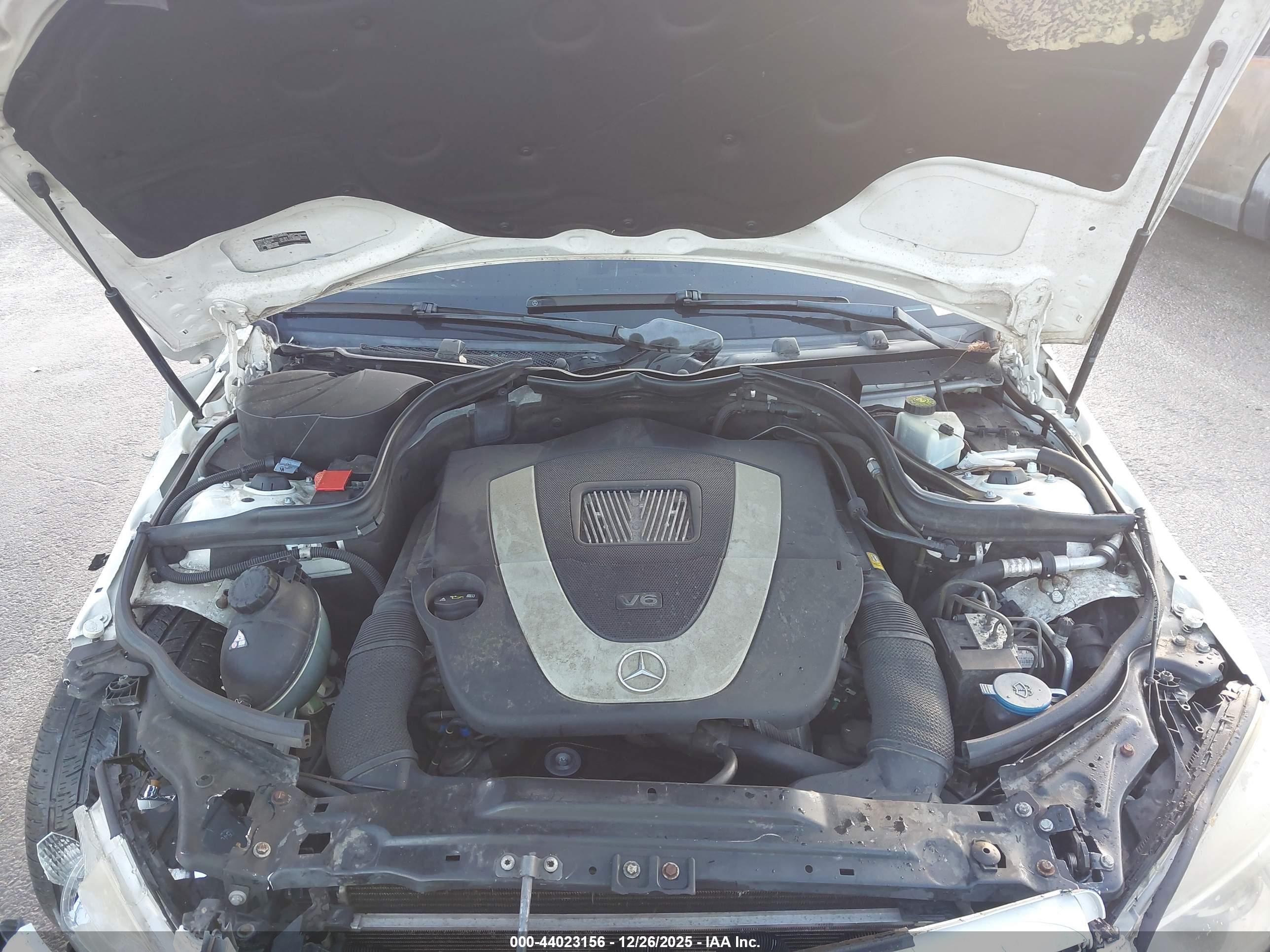 MERCEDES-BENZ C image 10