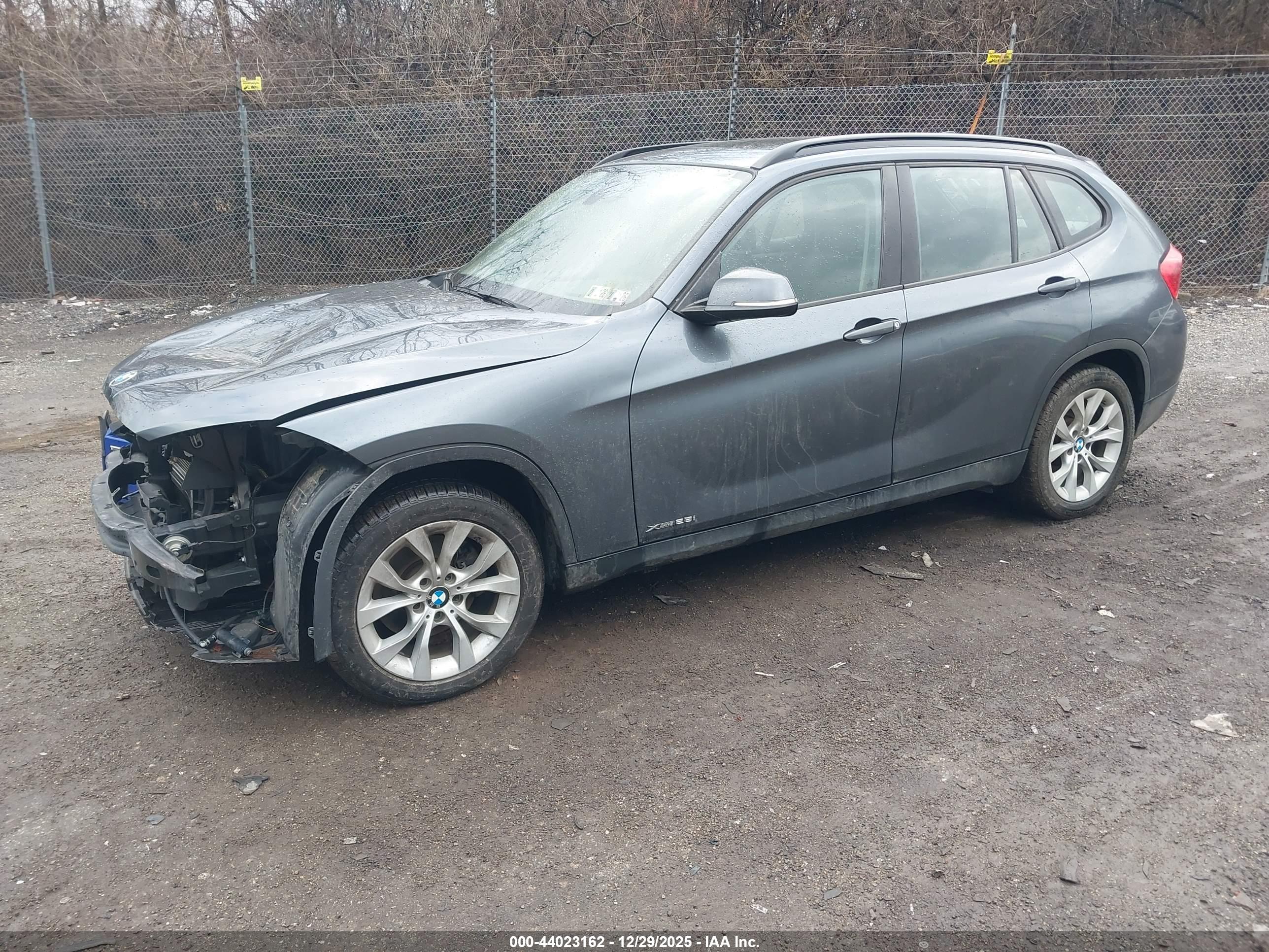 BMW X1 image 2