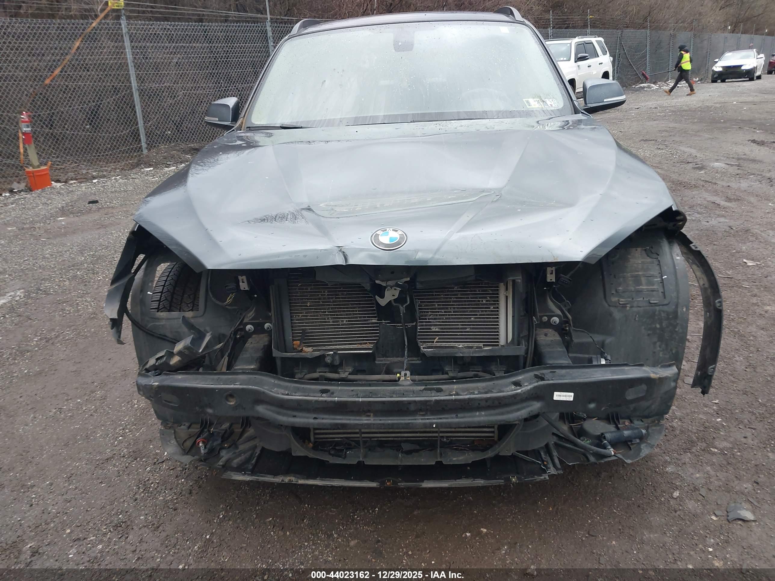 BMW X1 image 6