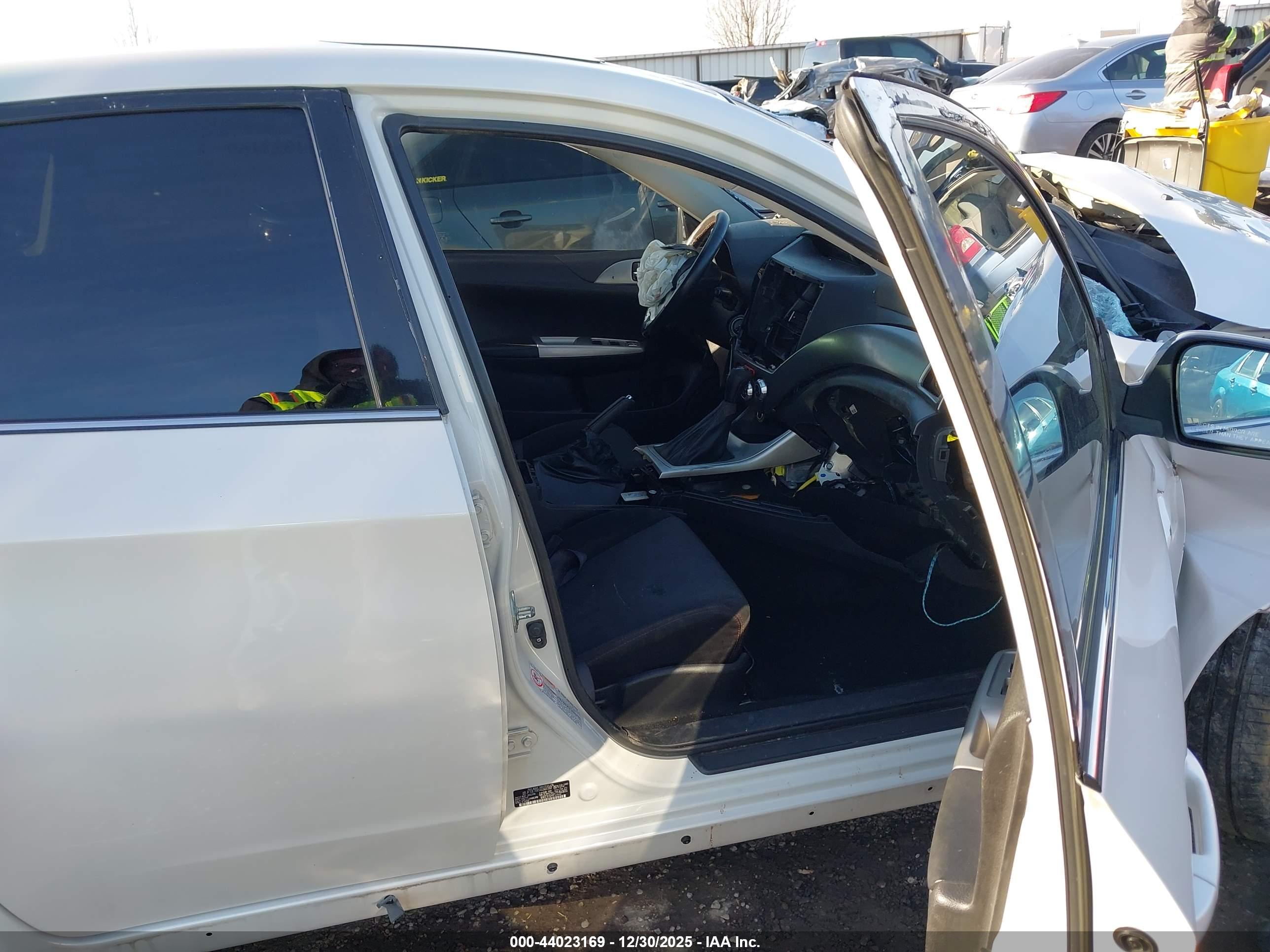 SUBARU IMPREZA image 5