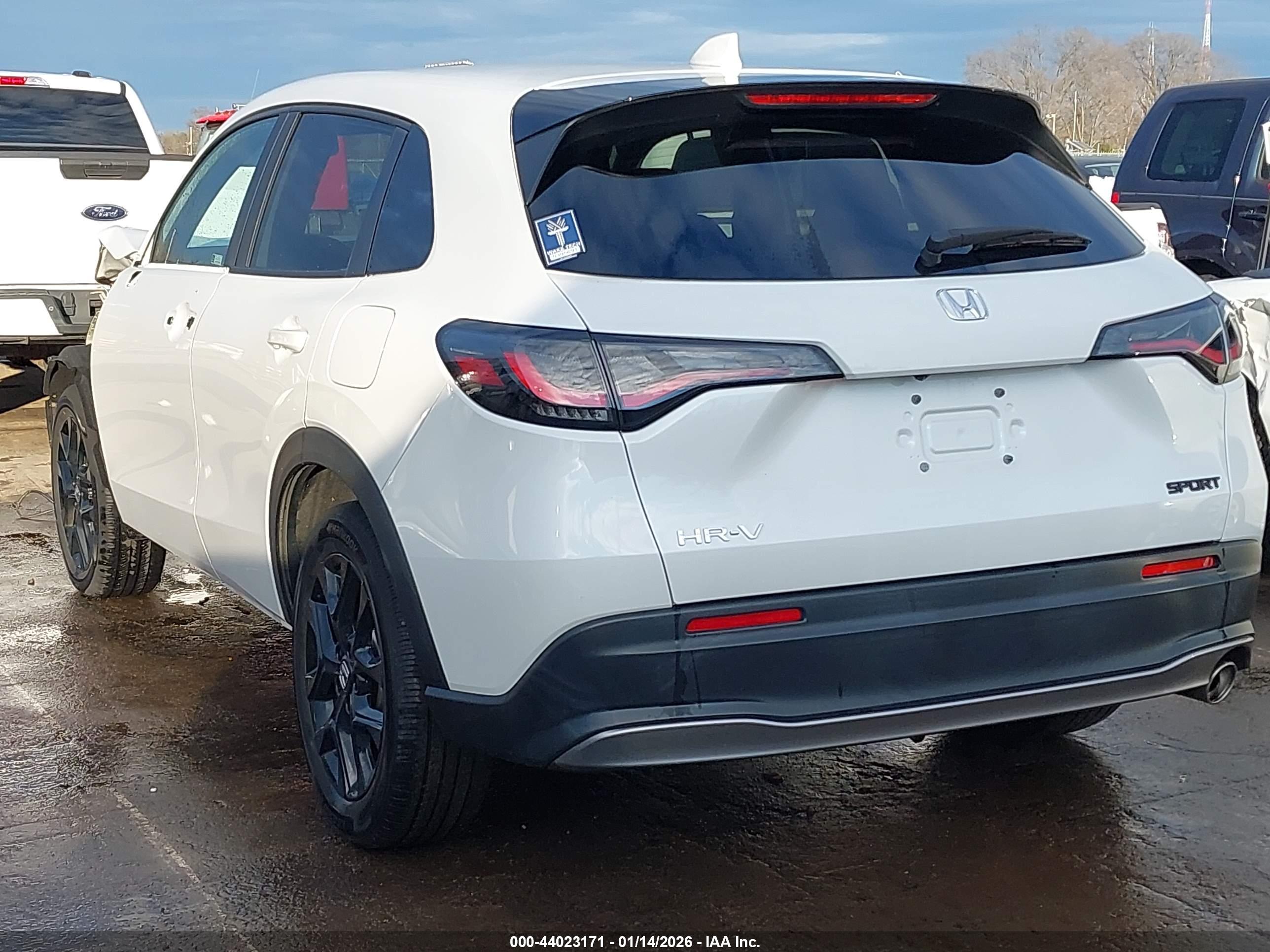 HONDA HR-V image 3