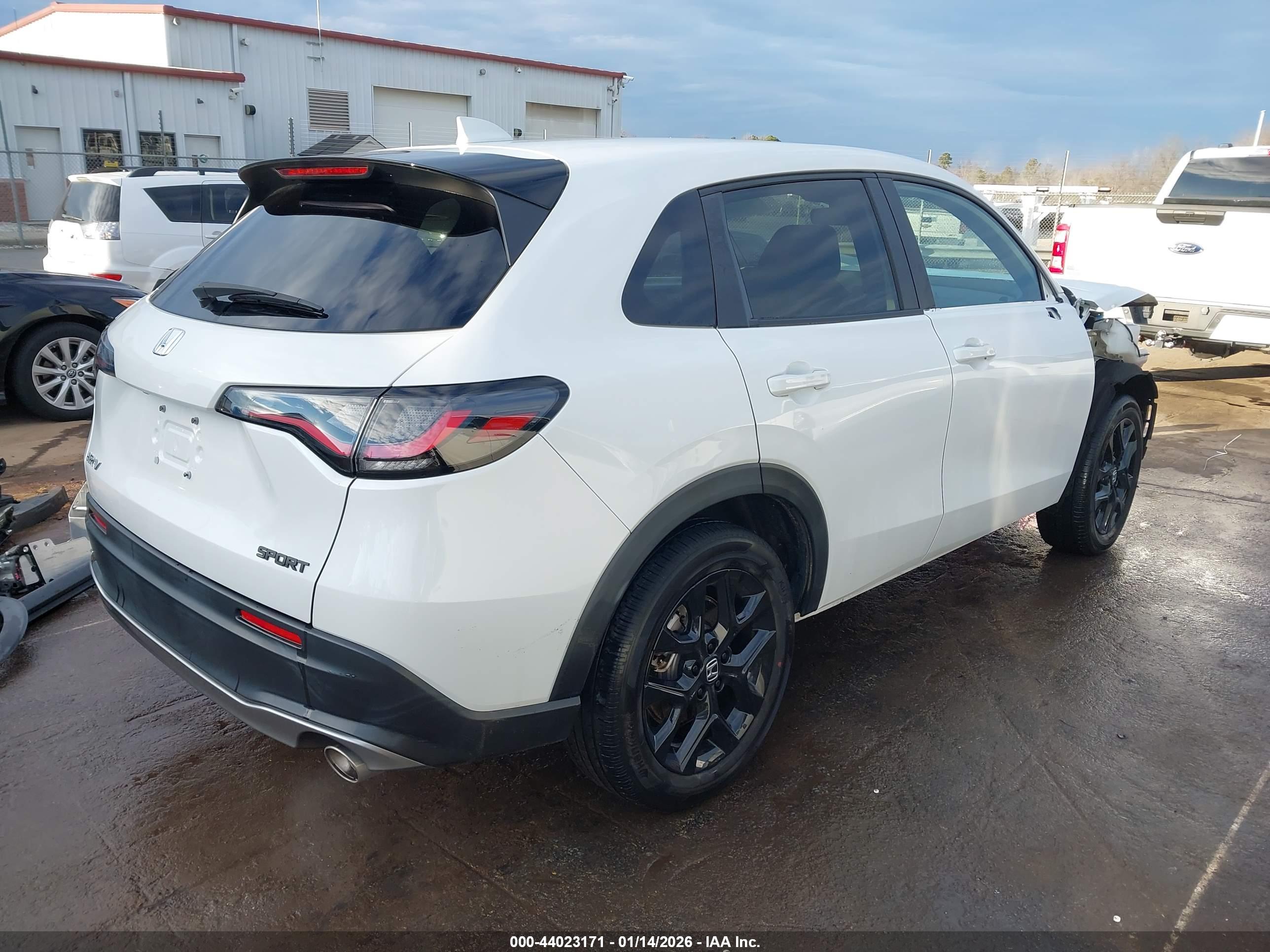 HONDA HR-V image 4