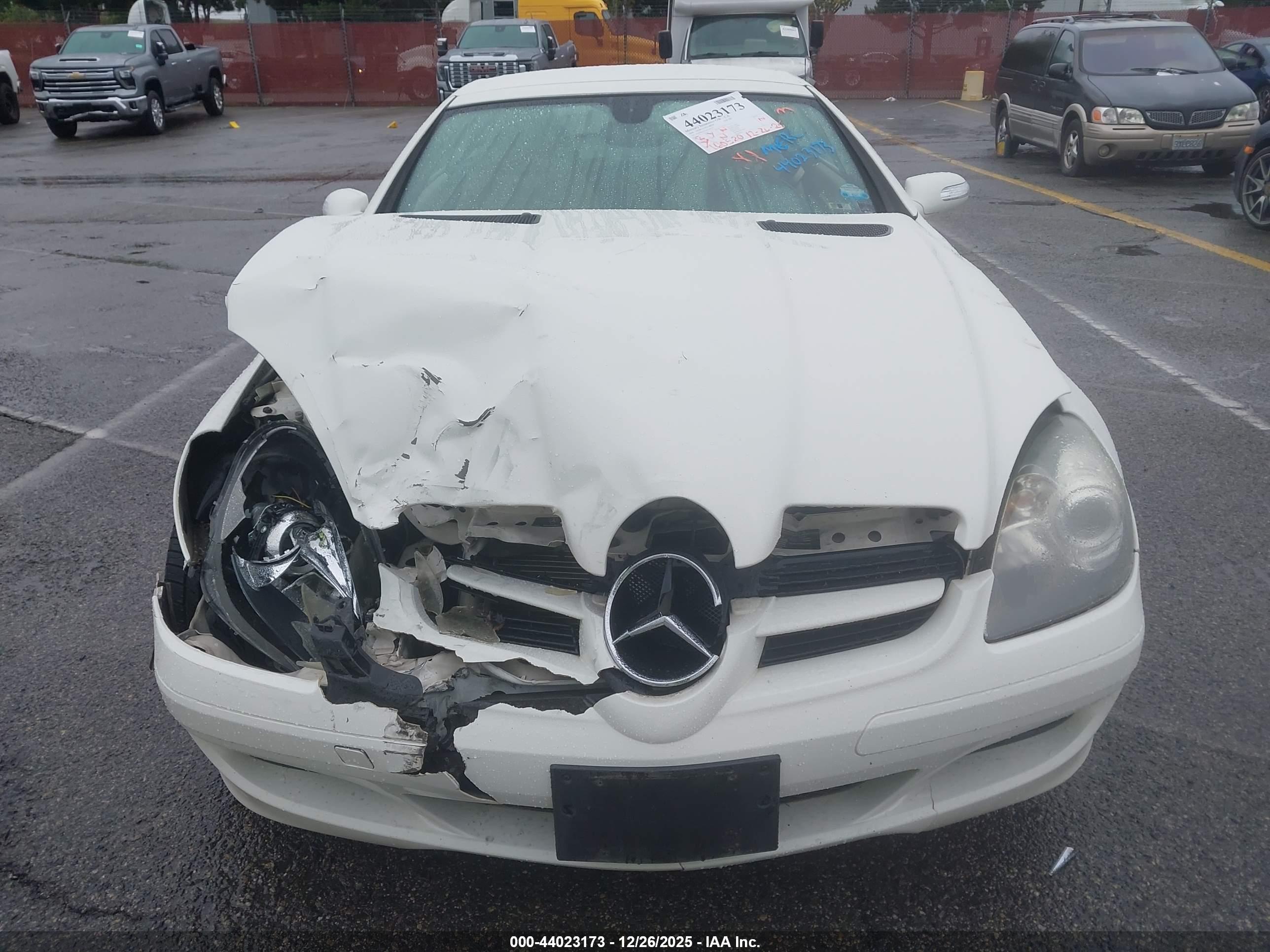 MERCEDES-BENZ SLK image 6