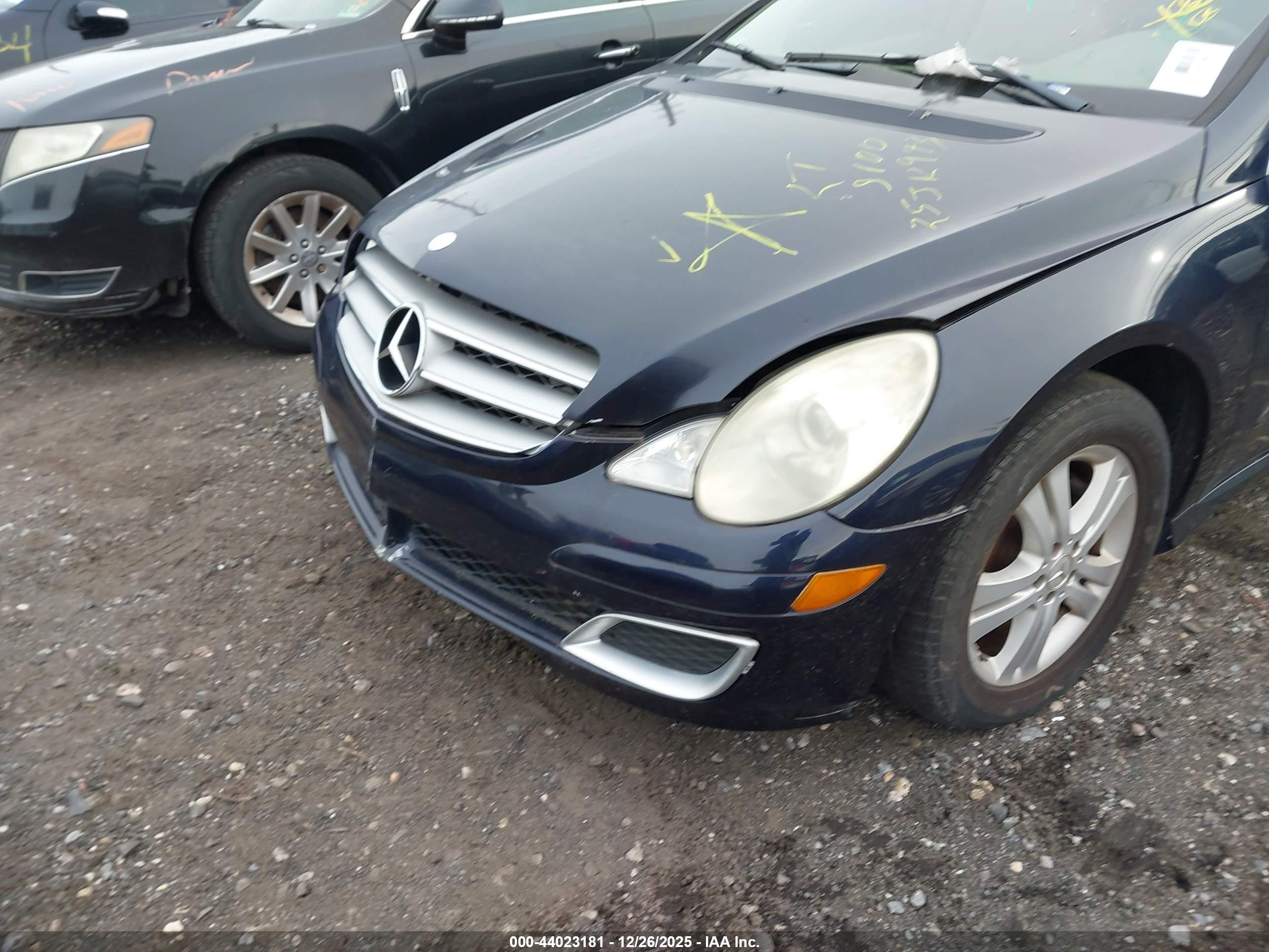 MERCEDES-BENZ R image 6