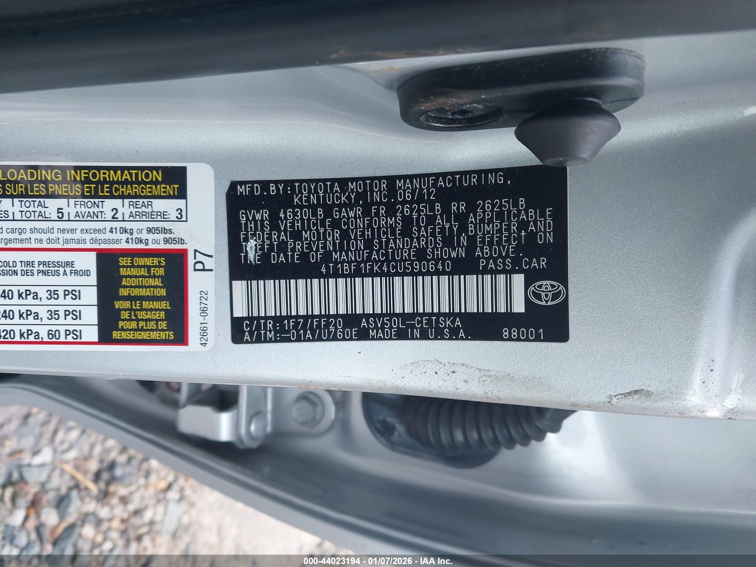 TOYOTA CAMRY image 9
