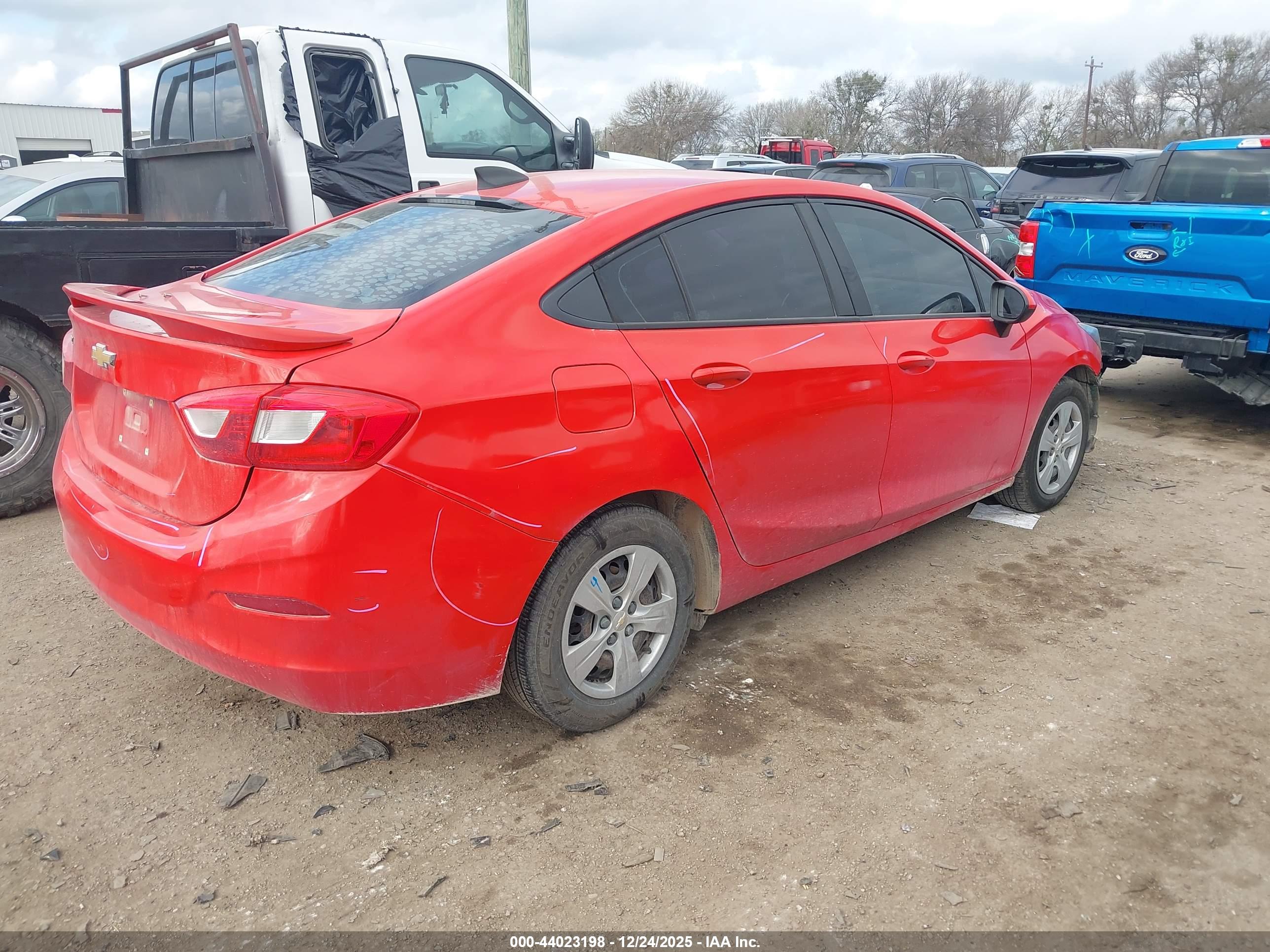 CHEVROLET CRUZE image 4