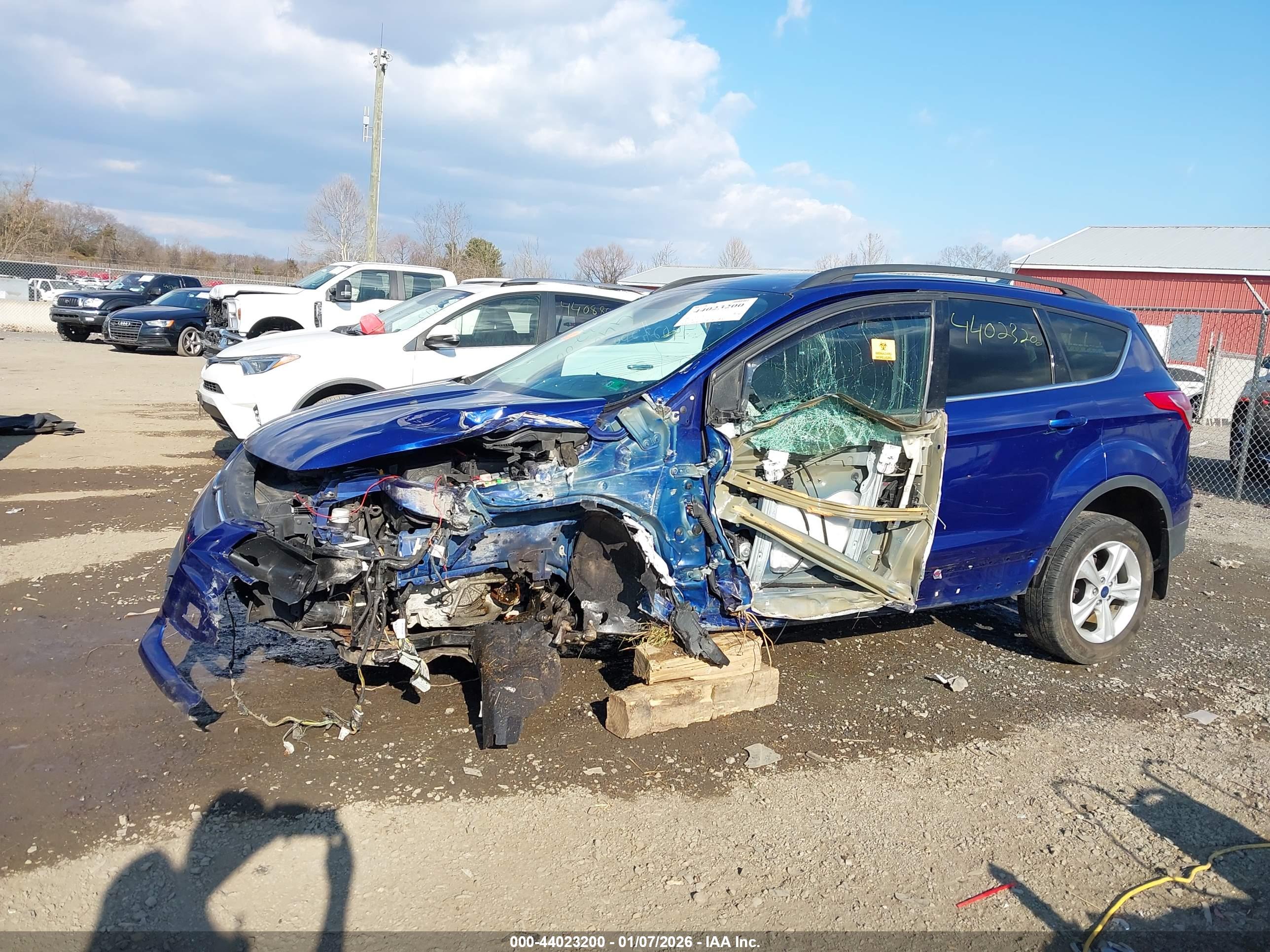 FORD ESCAPE image 6