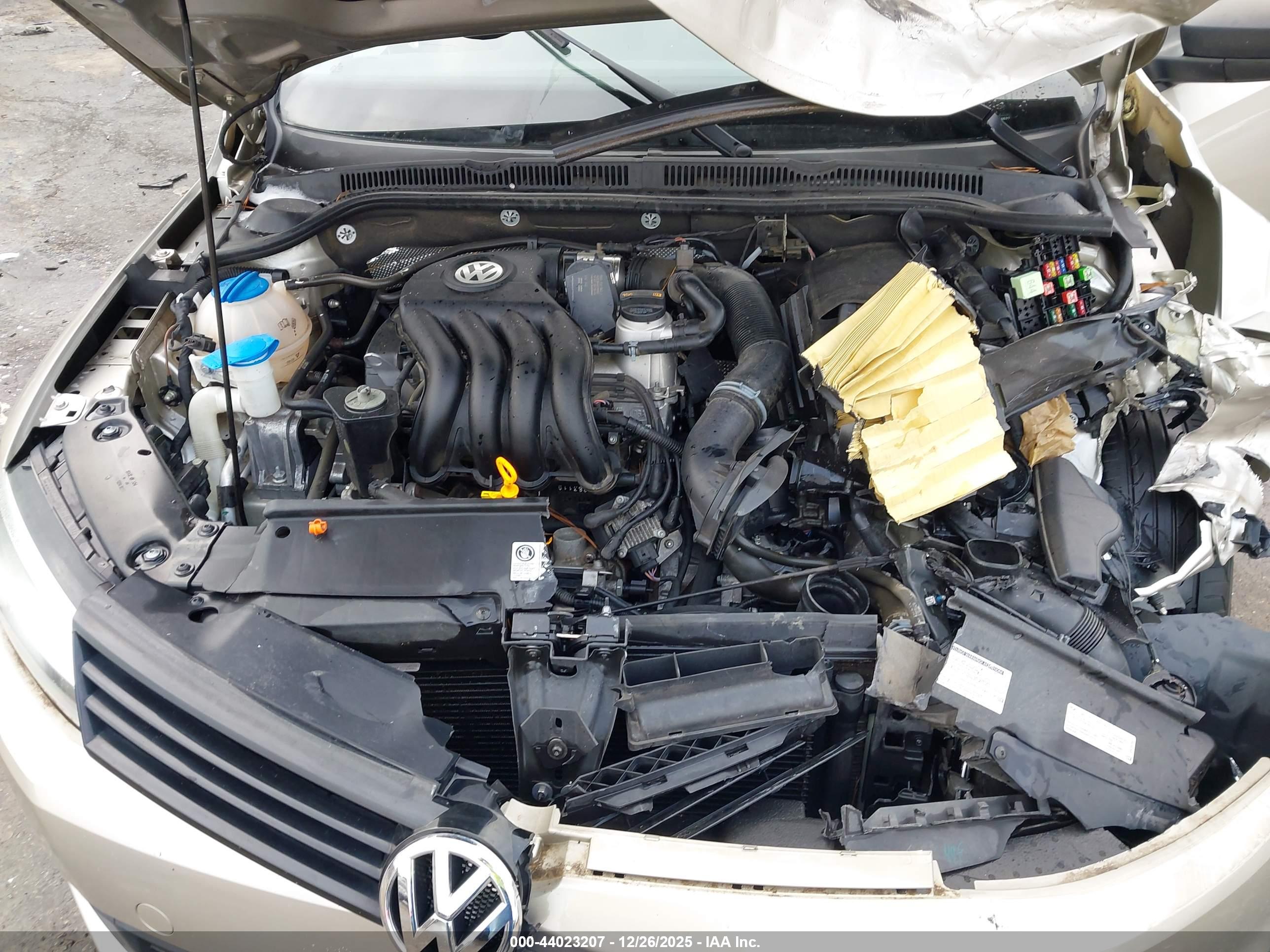 VOLKSWAGEN JETTA image 10