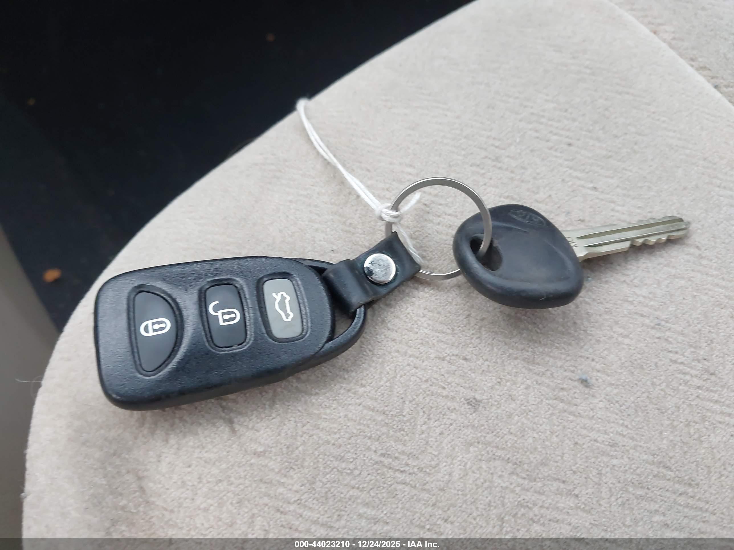 KIA OPTIMA image 11