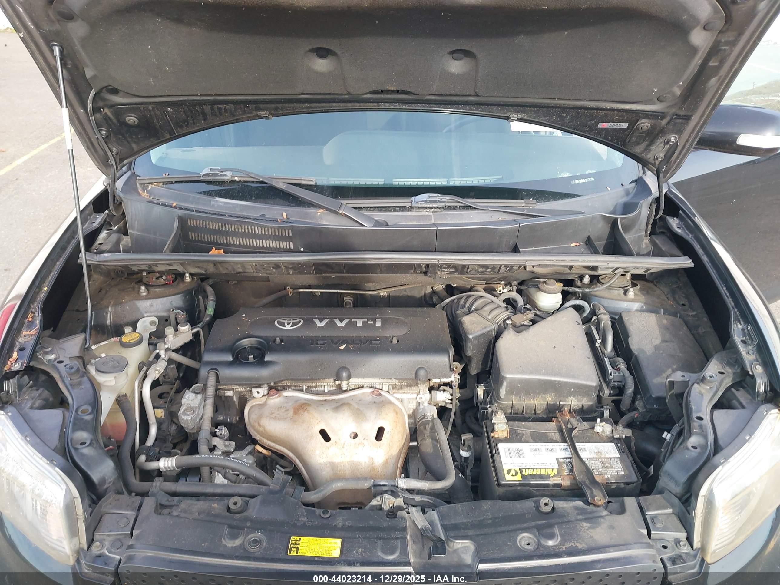 SCION XB image 10