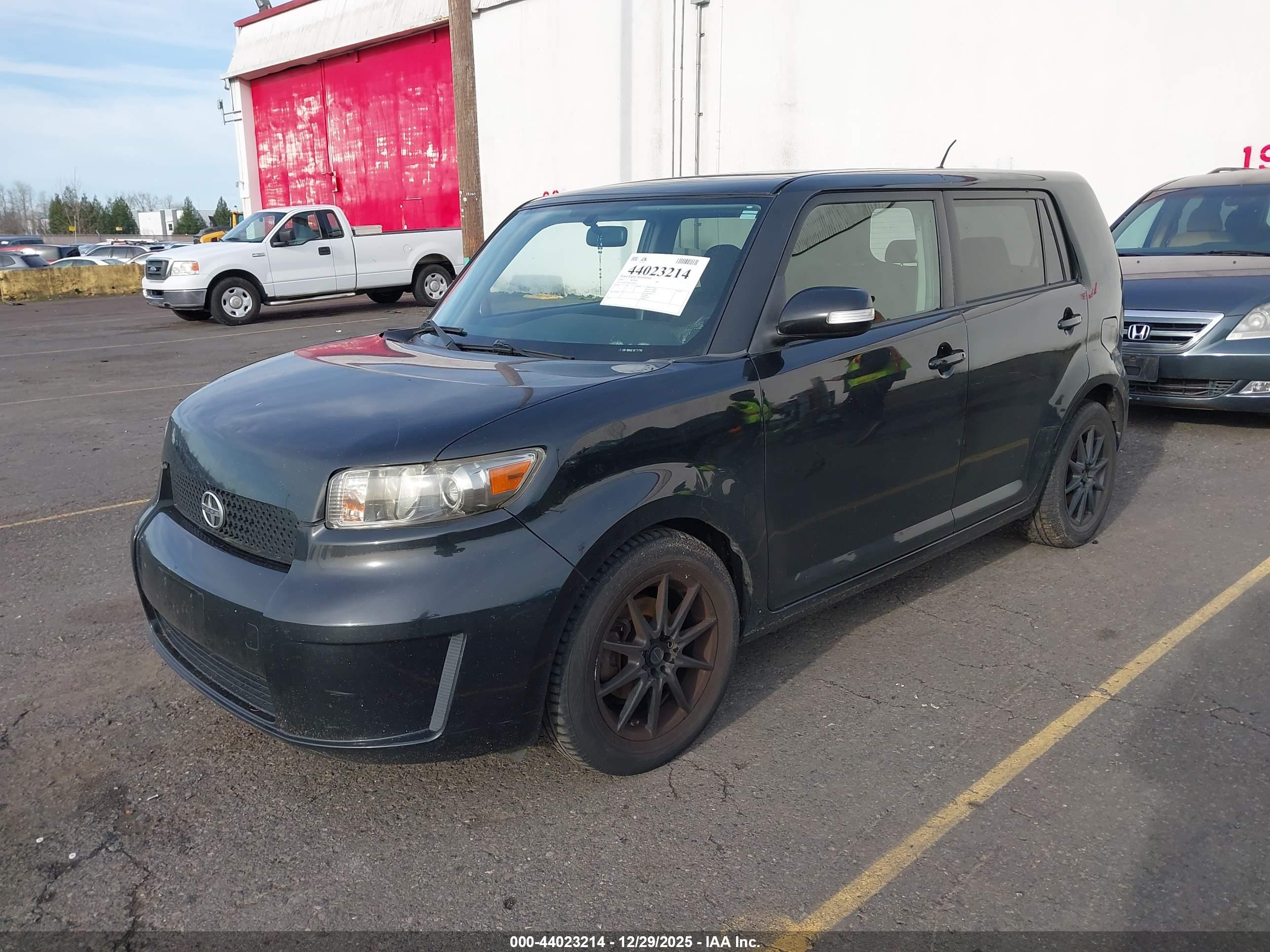 SCION XB image 2