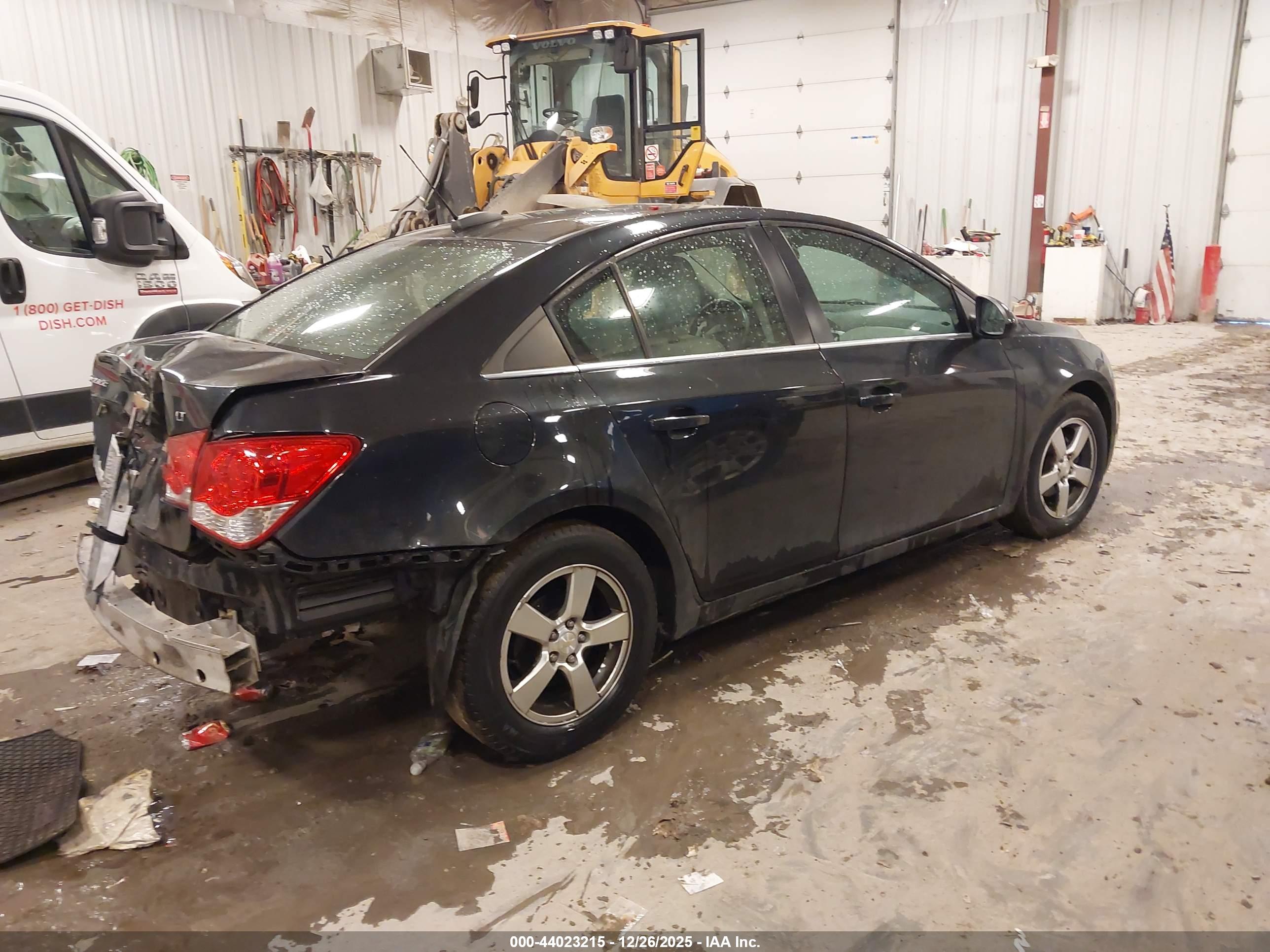CHEVROLET CRUZE image 4