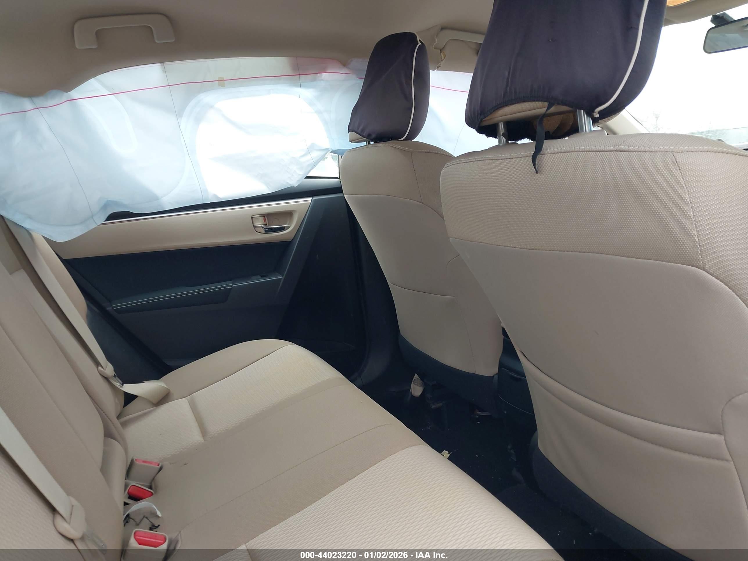 TOYOTA COROLLA image 8