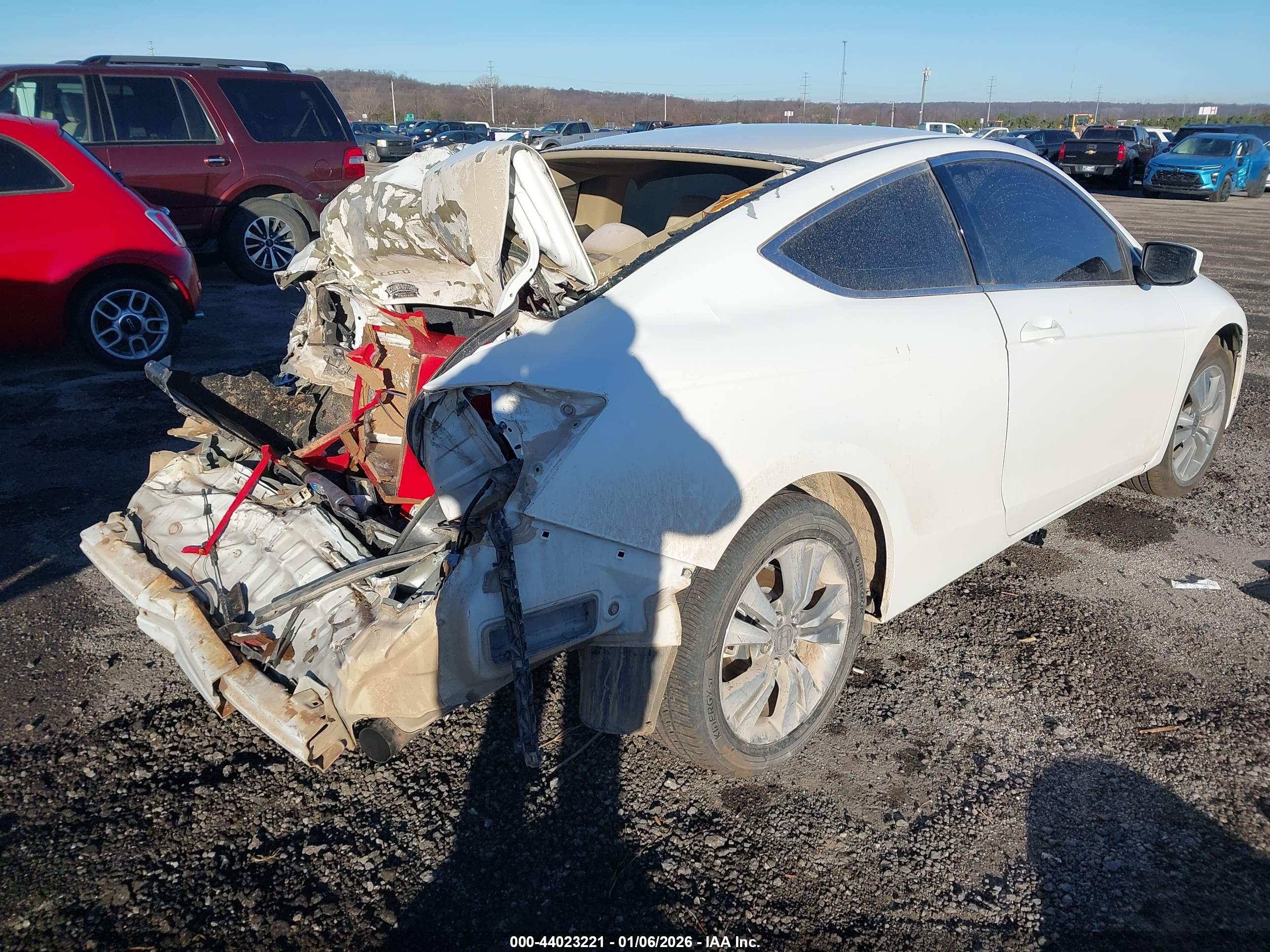 HONDA ACCORD image 4