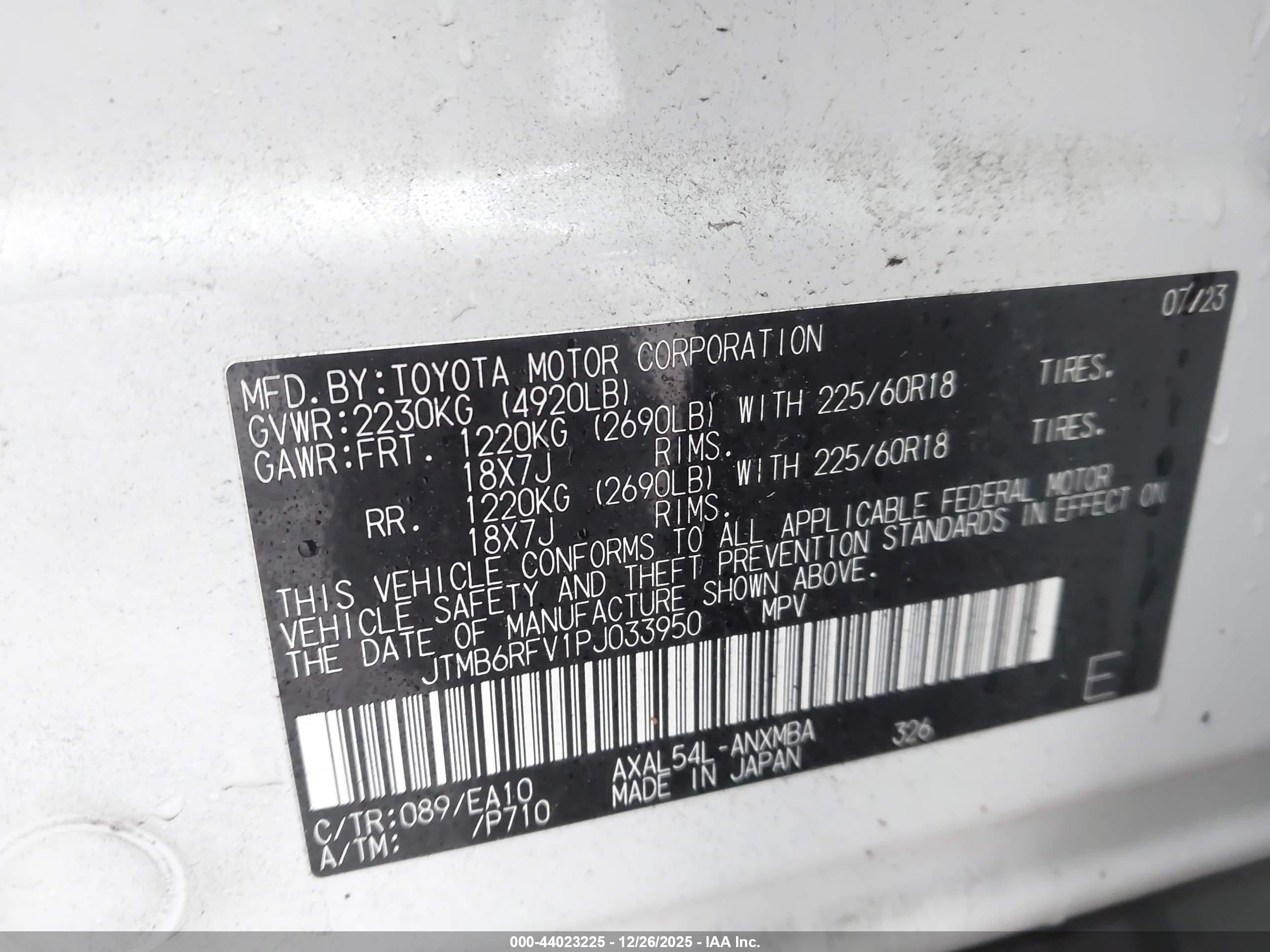 TOYOTA RAV4 image 9
