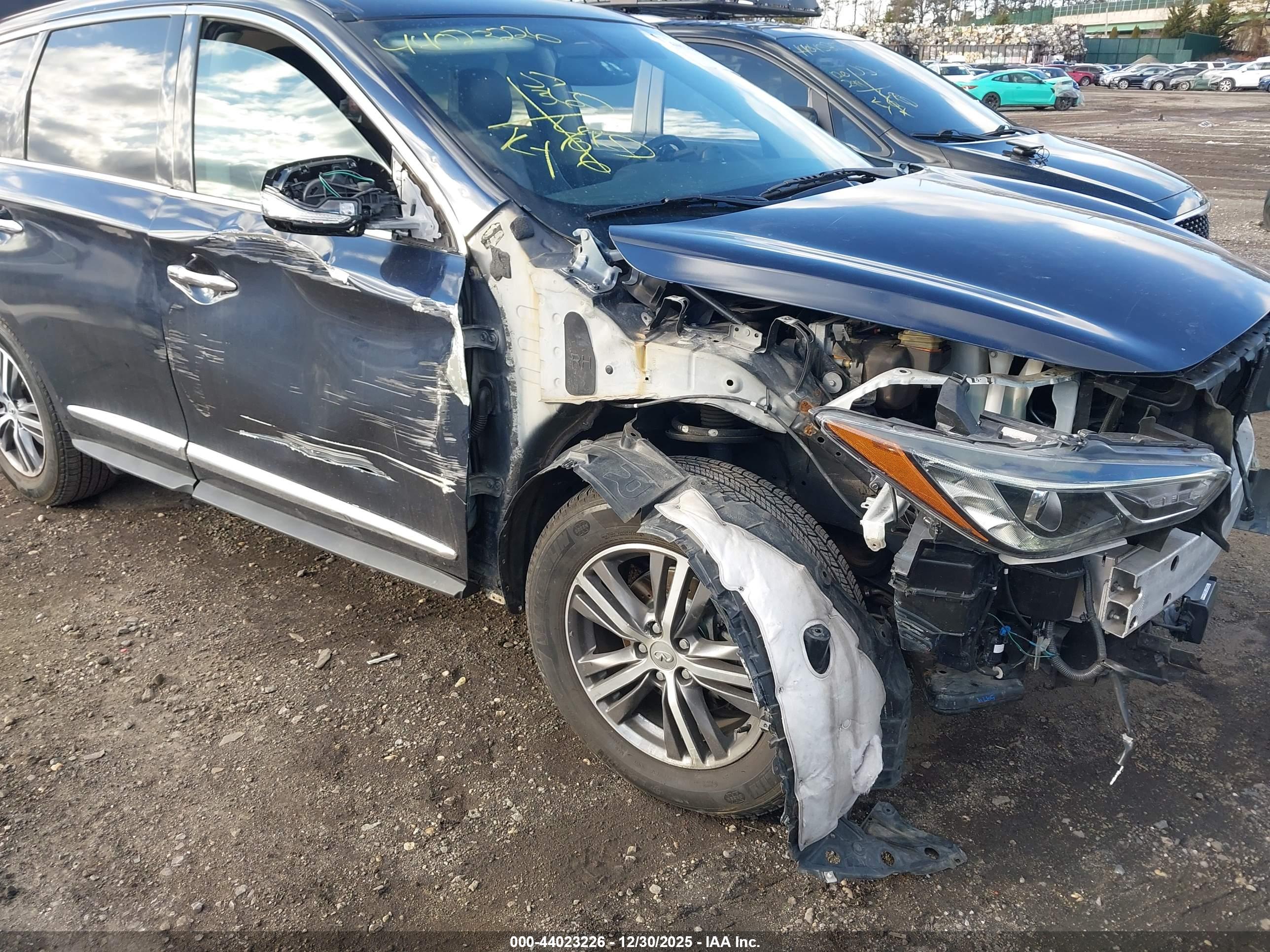 INFINITI QX60 image 6