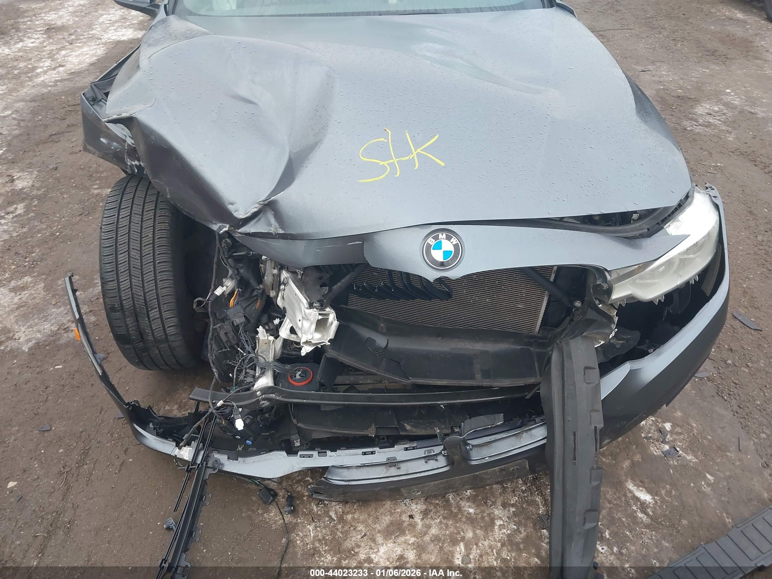BMW 330I image 10