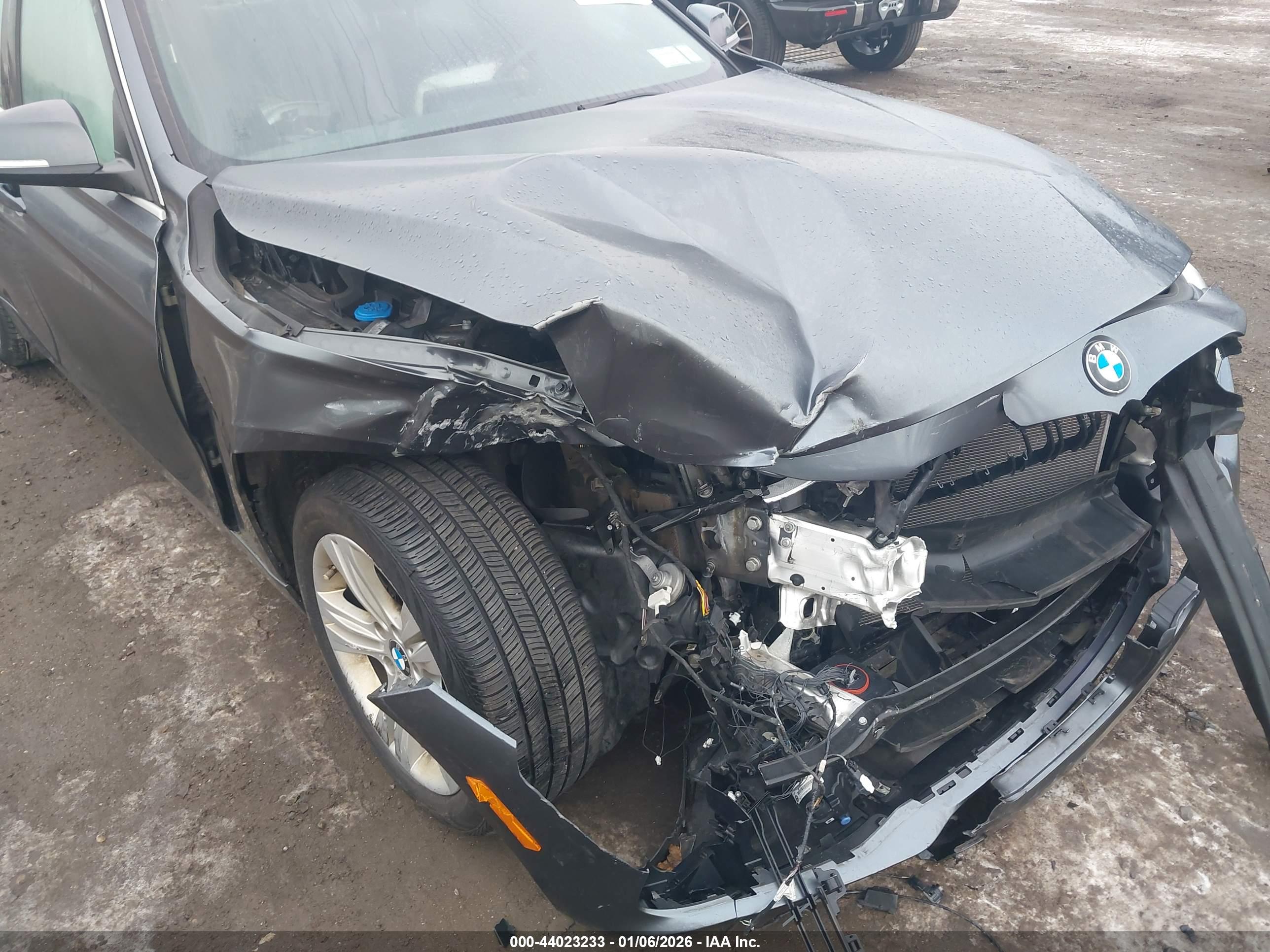BMW 330I image 6