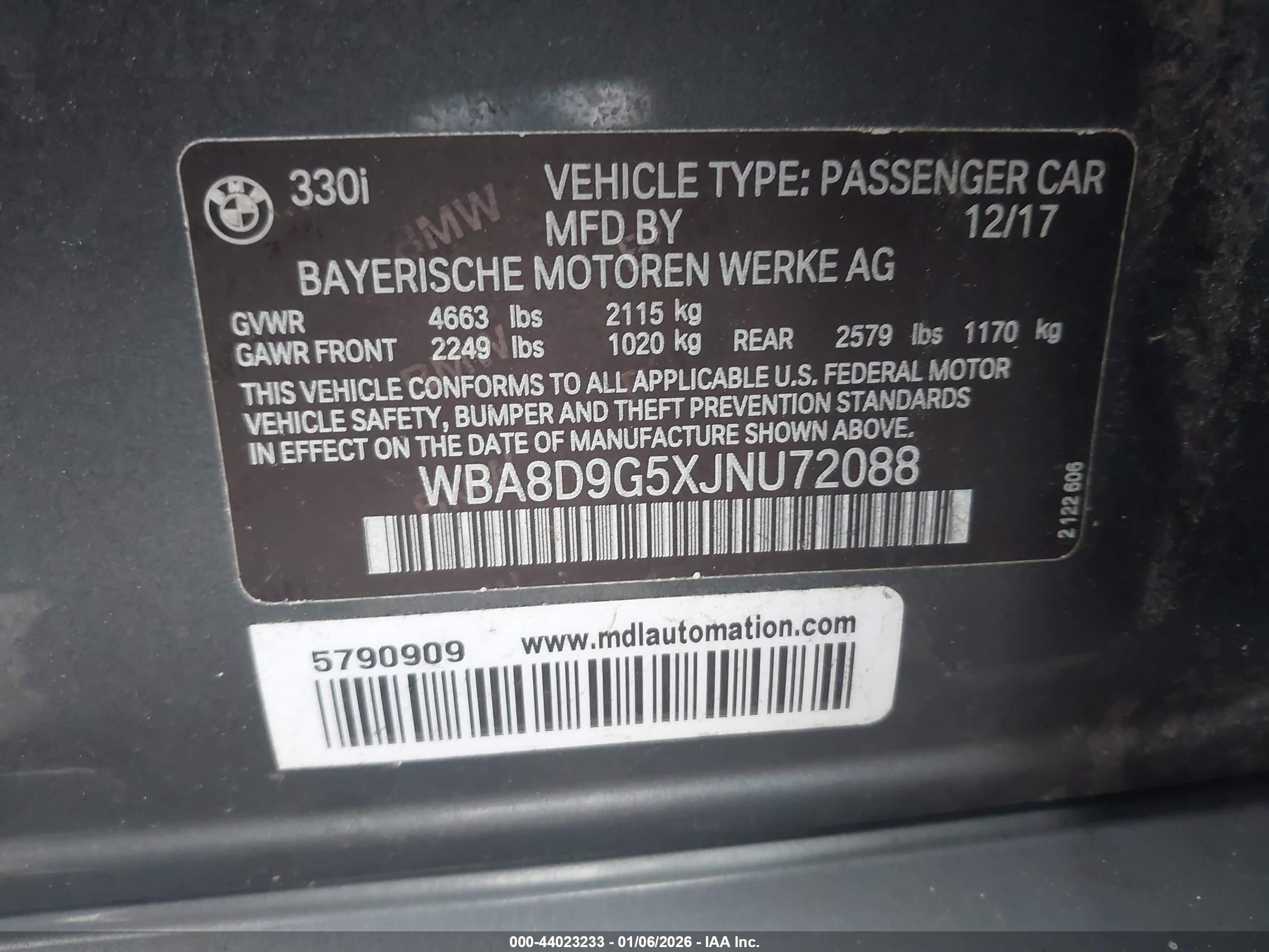 BMW 330I image 9