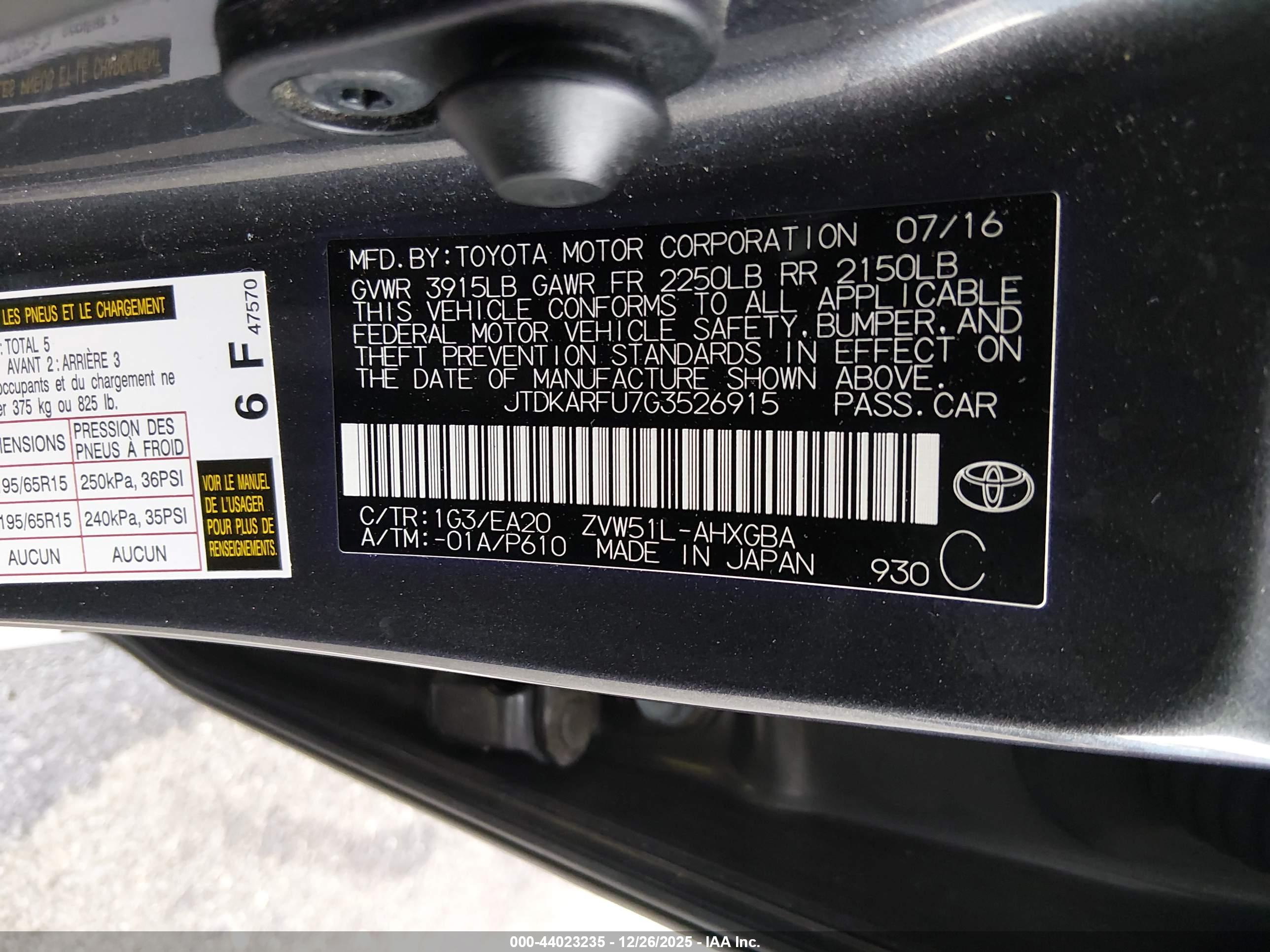 TOYOTA PRIUS image 9