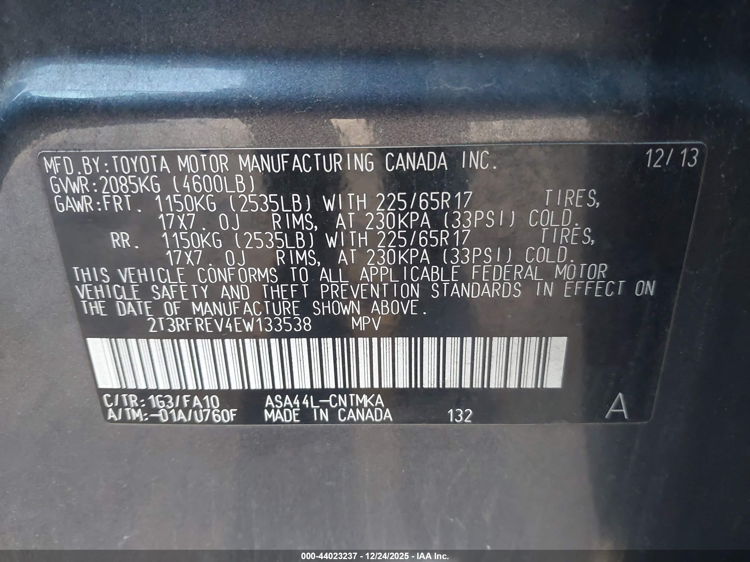 TOYOTA RAV4 image 9