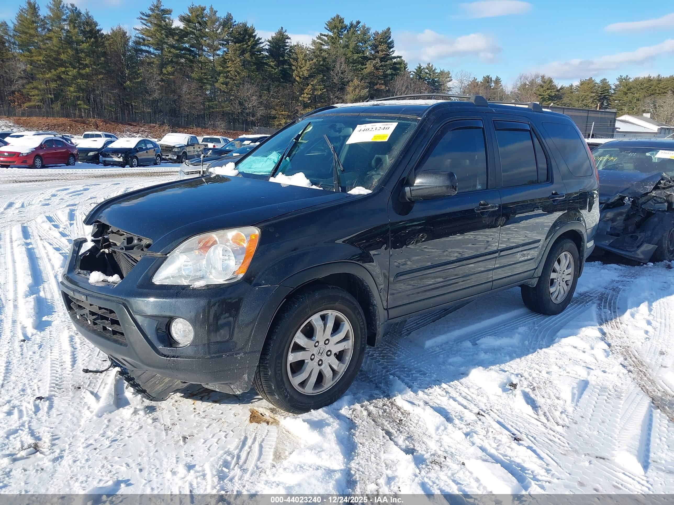 HONDA CR-V image 2