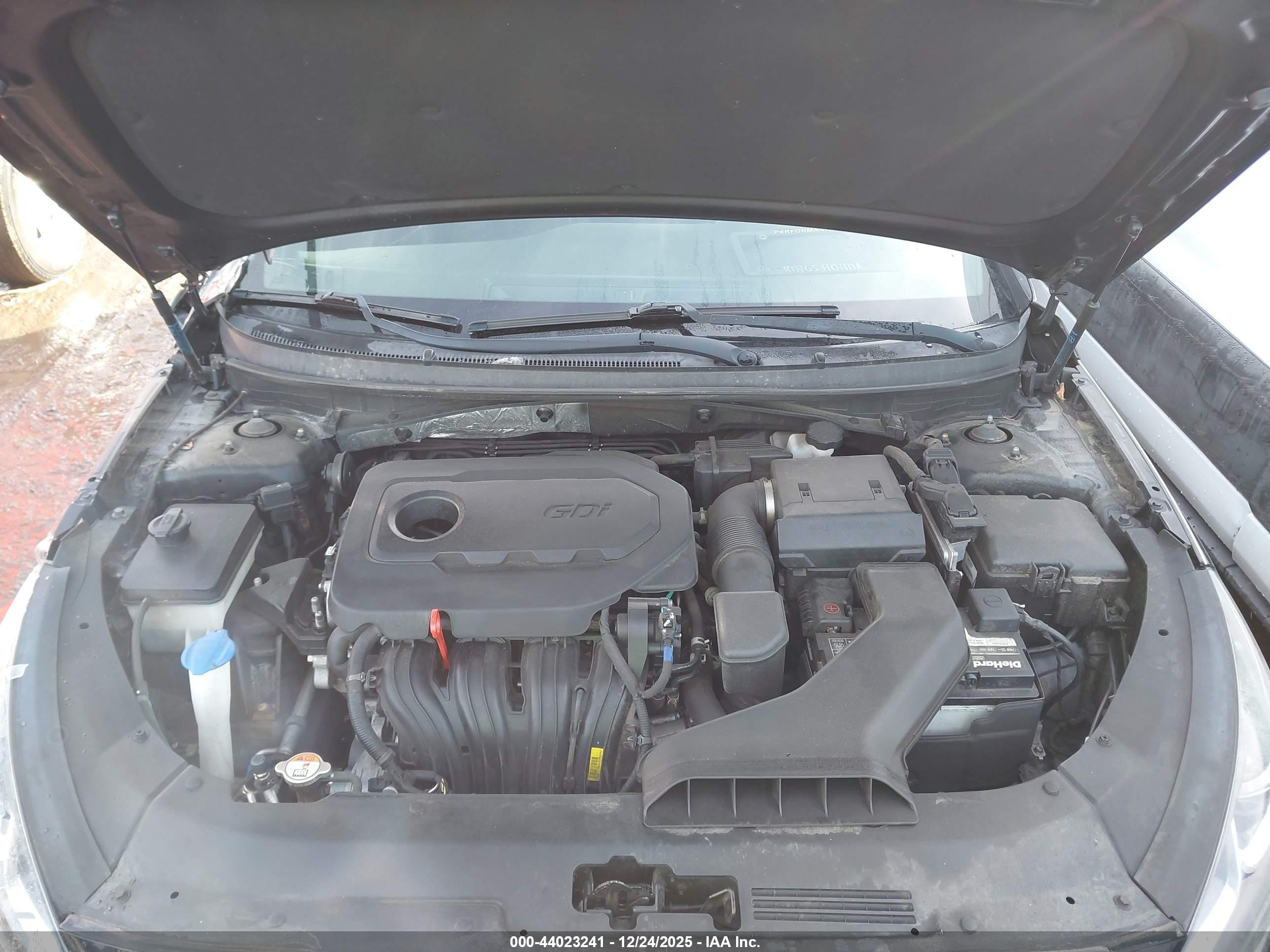 HYUNDAI SONATA image 10