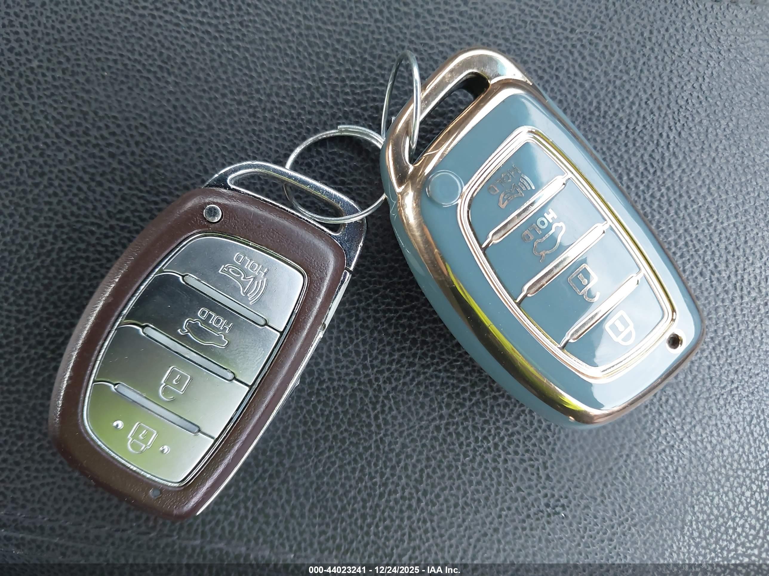 HYUNDAI SONATA image 11