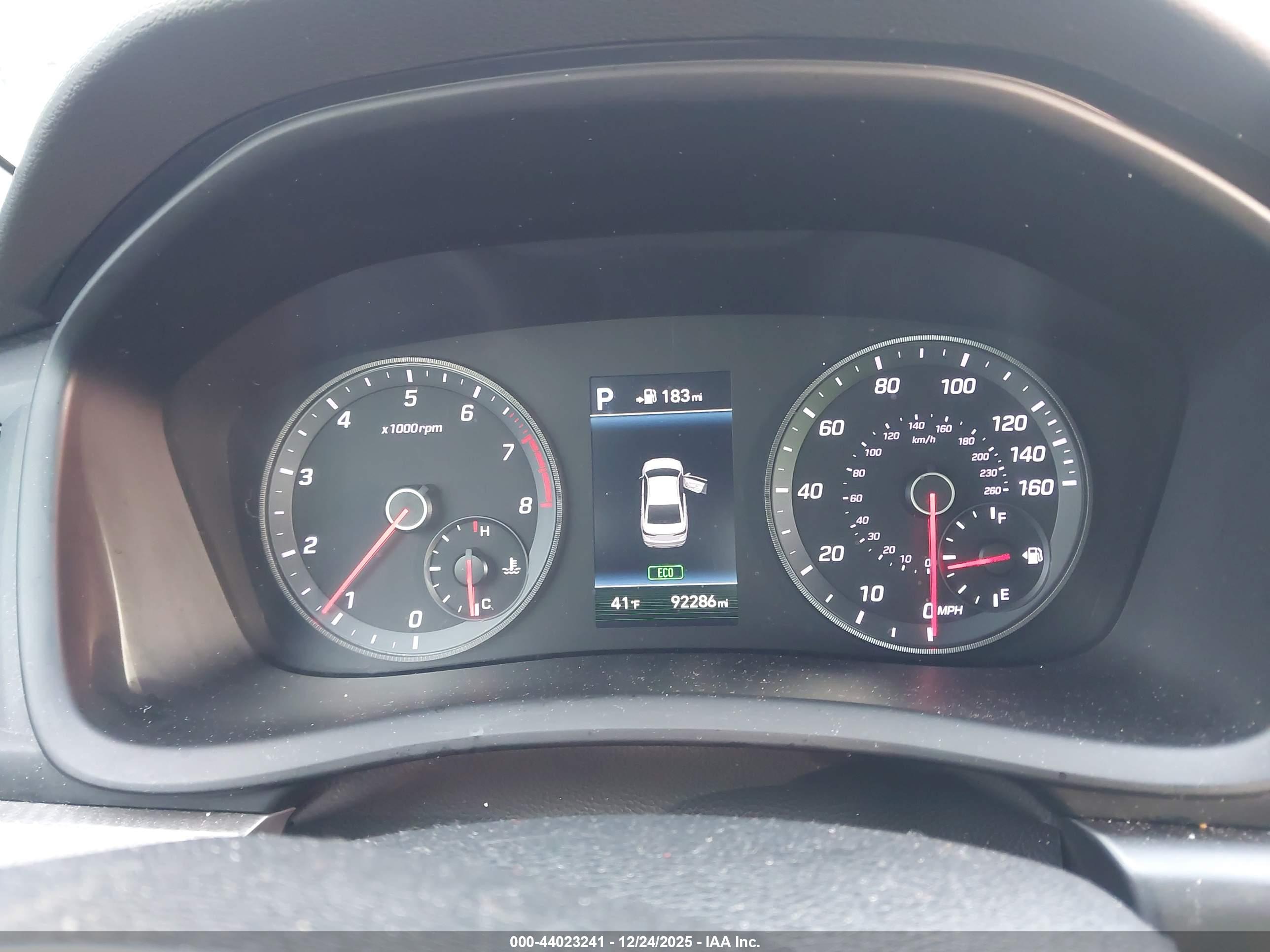 HYUNDAI SONATA image 7