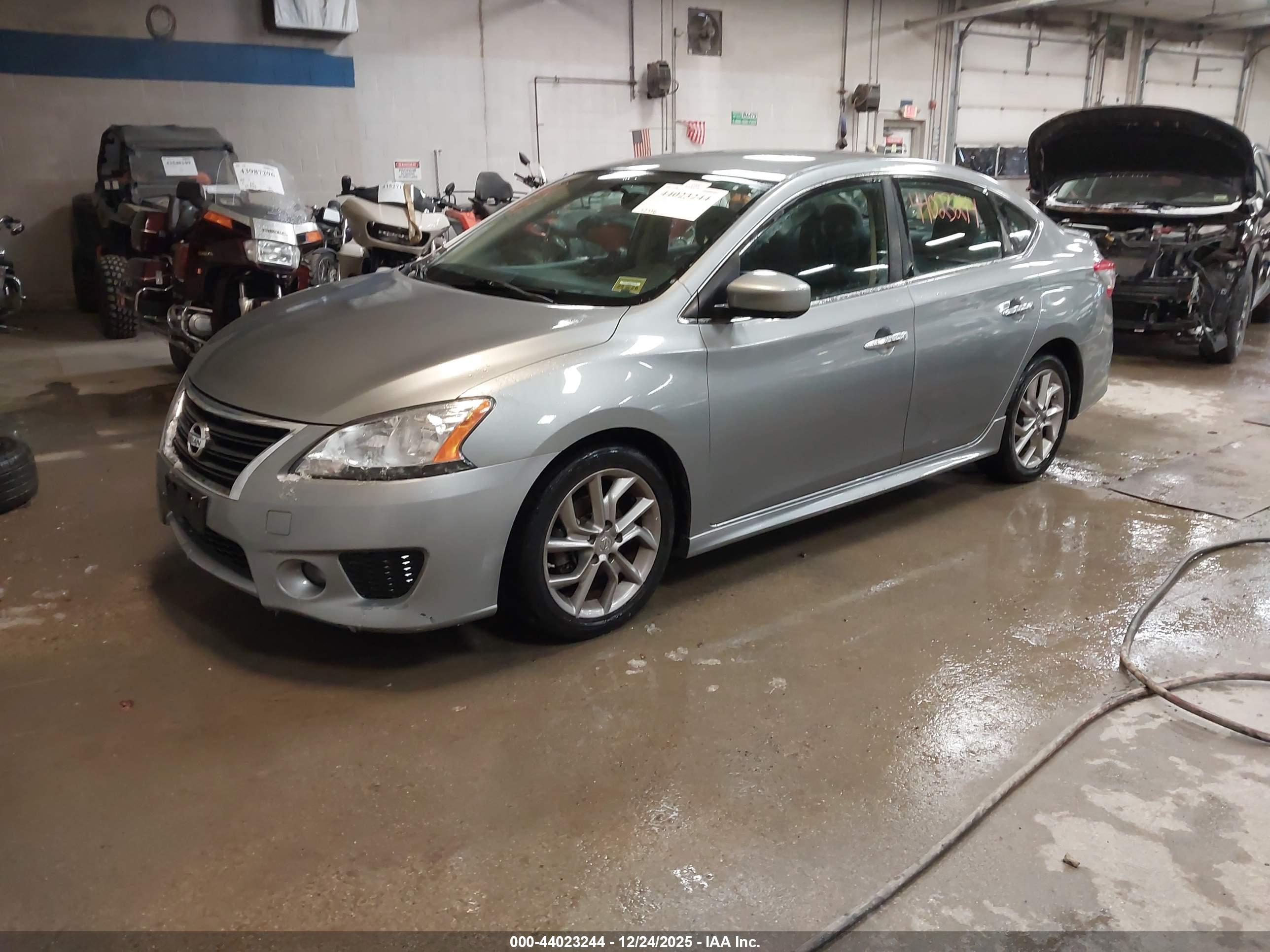 NISSAN SENTRA image 2