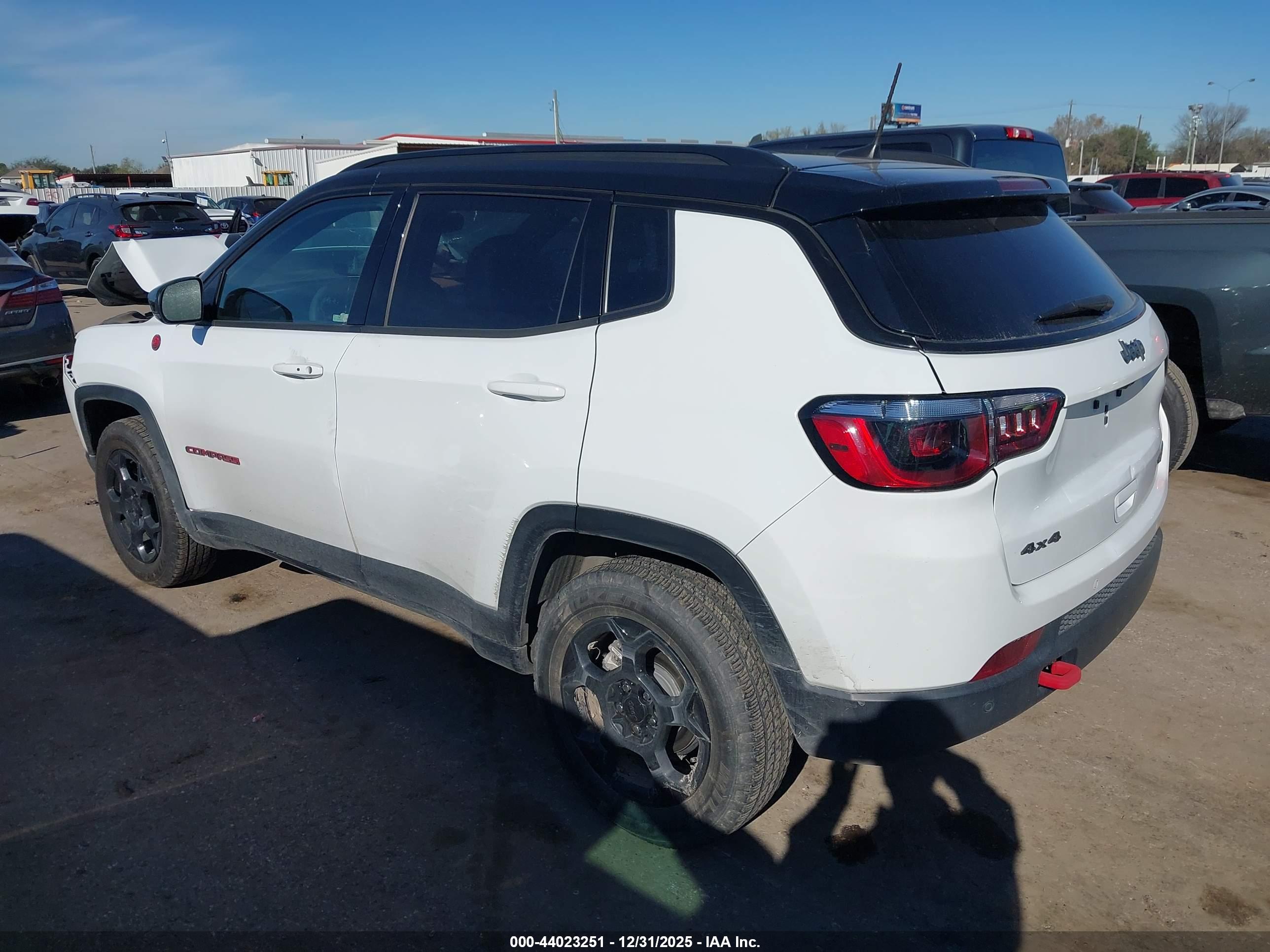 JEEP COMPASS image 3