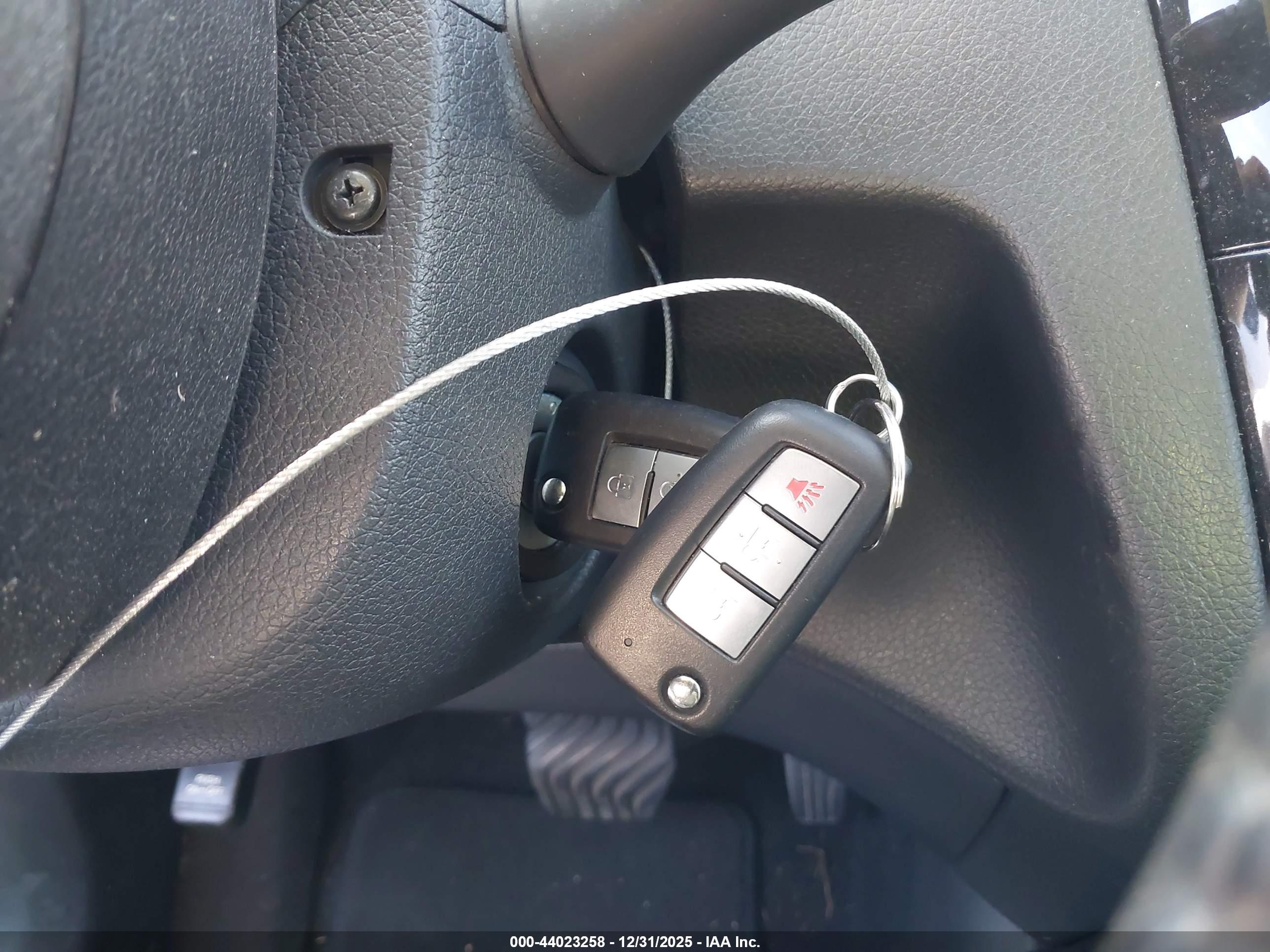 NISSAN ROGUE image 11