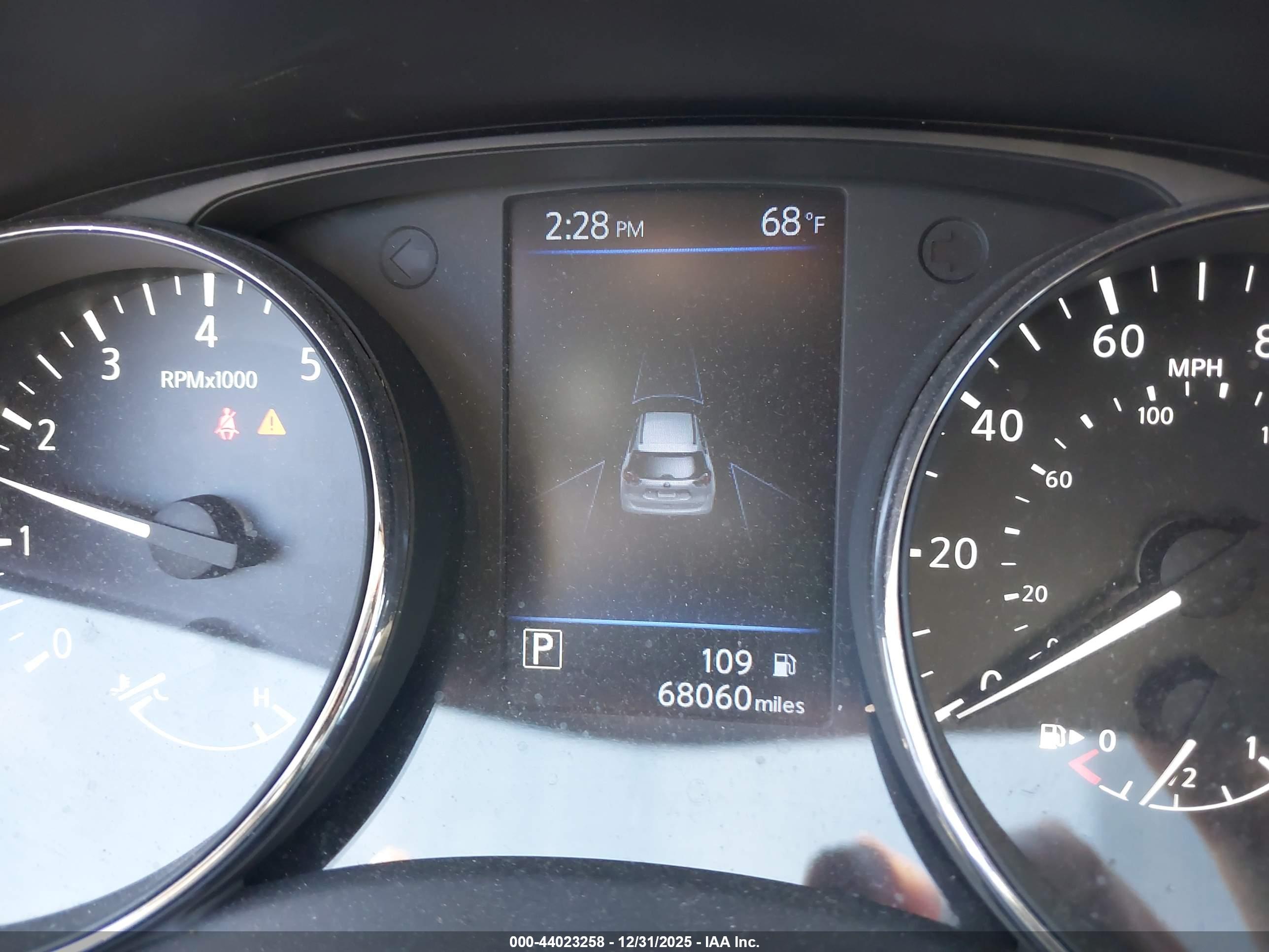 NISSAN ROGUE image 7