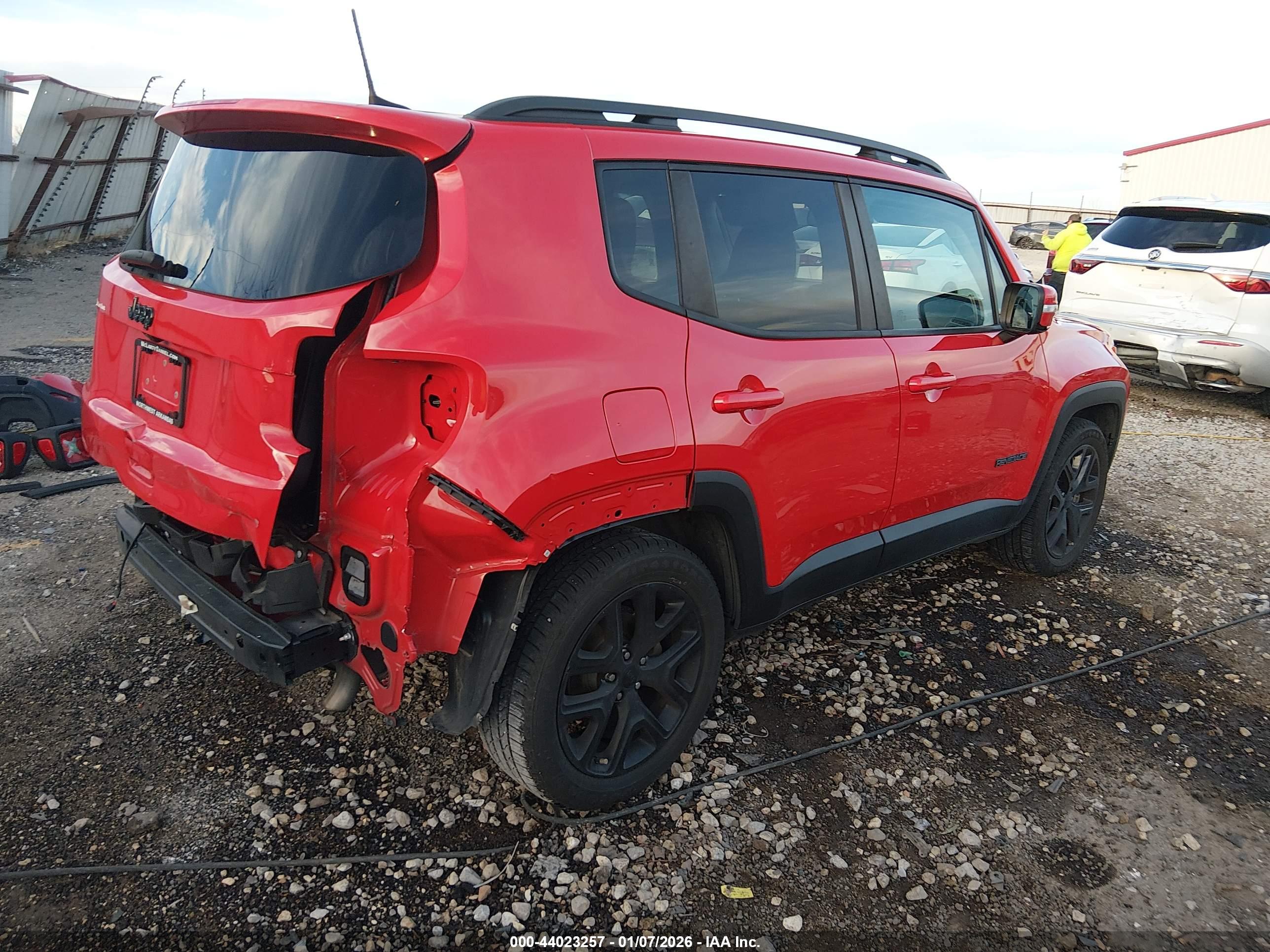 JEEP RENEGADE image 4