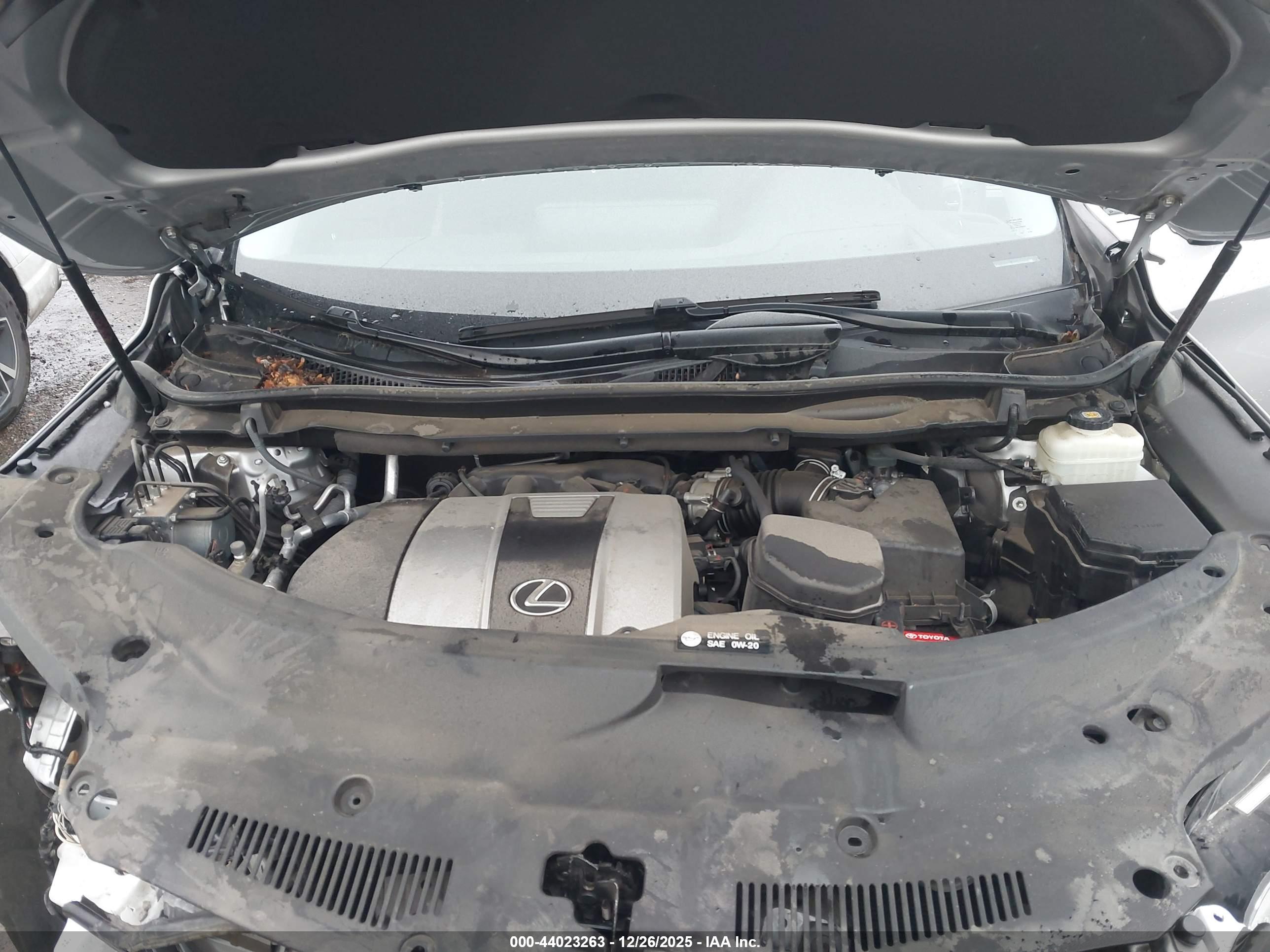 LEXUS RX image 10