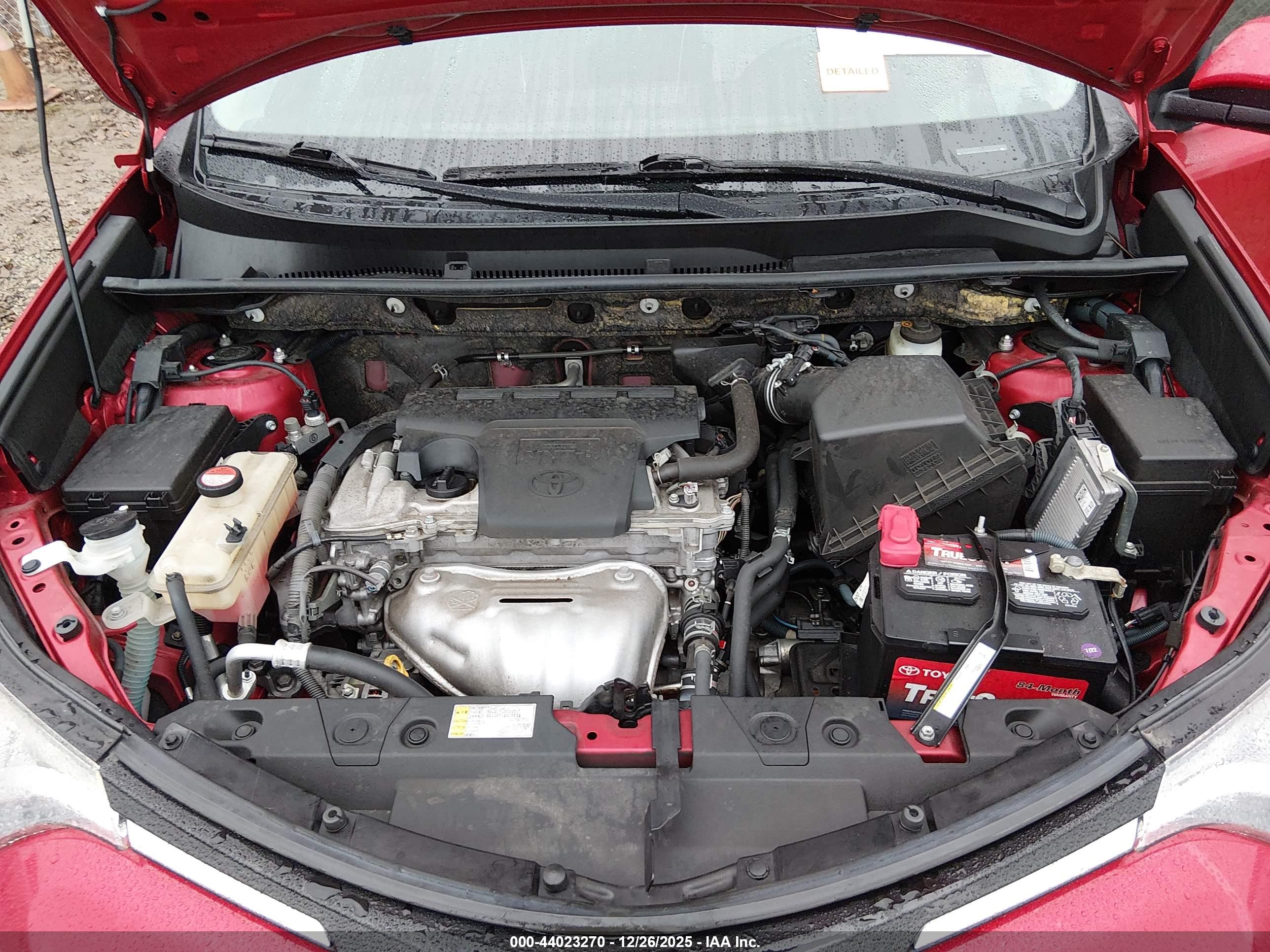 TOYOTA RAV4 image 10