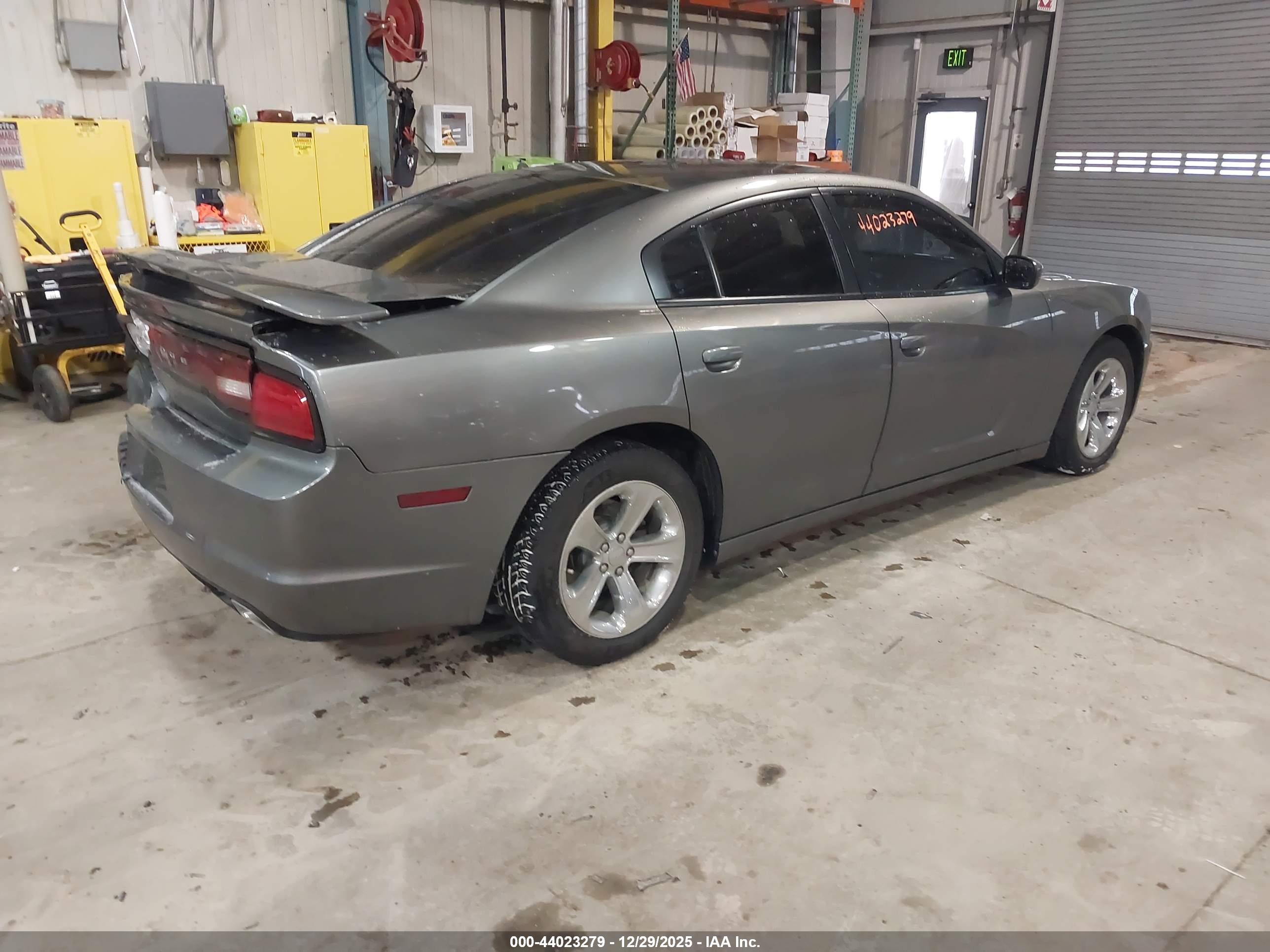 DODGE CHARGER image 4