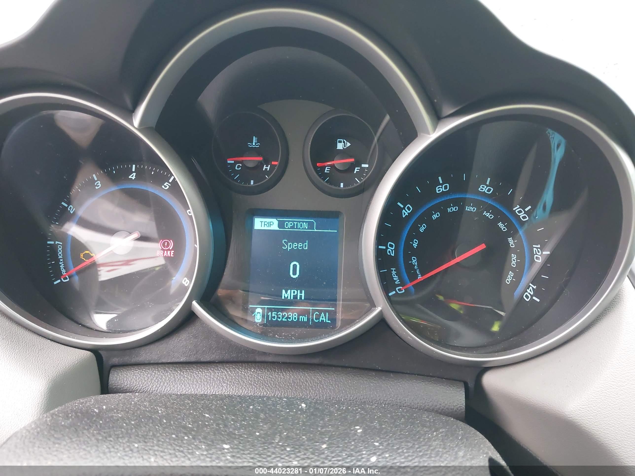 CHEVROLET CRUZE image 7
