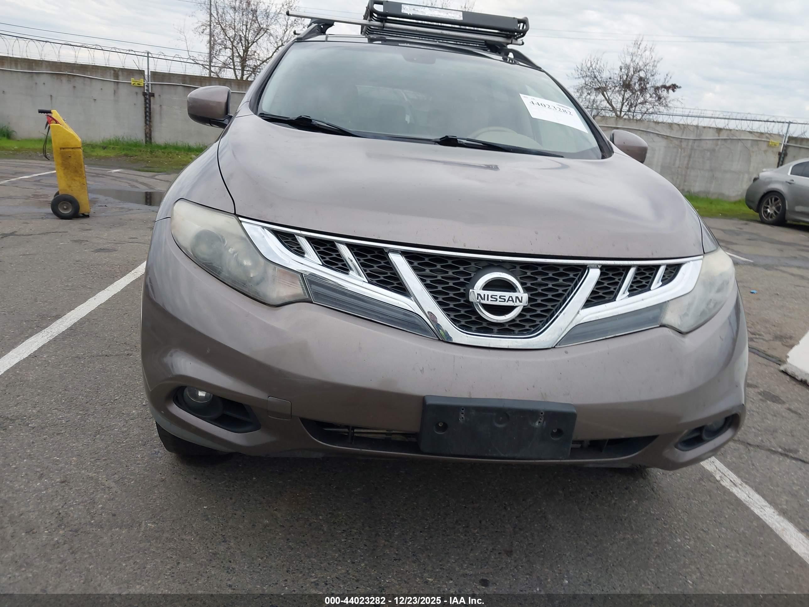 NISSAN MURANO image 6