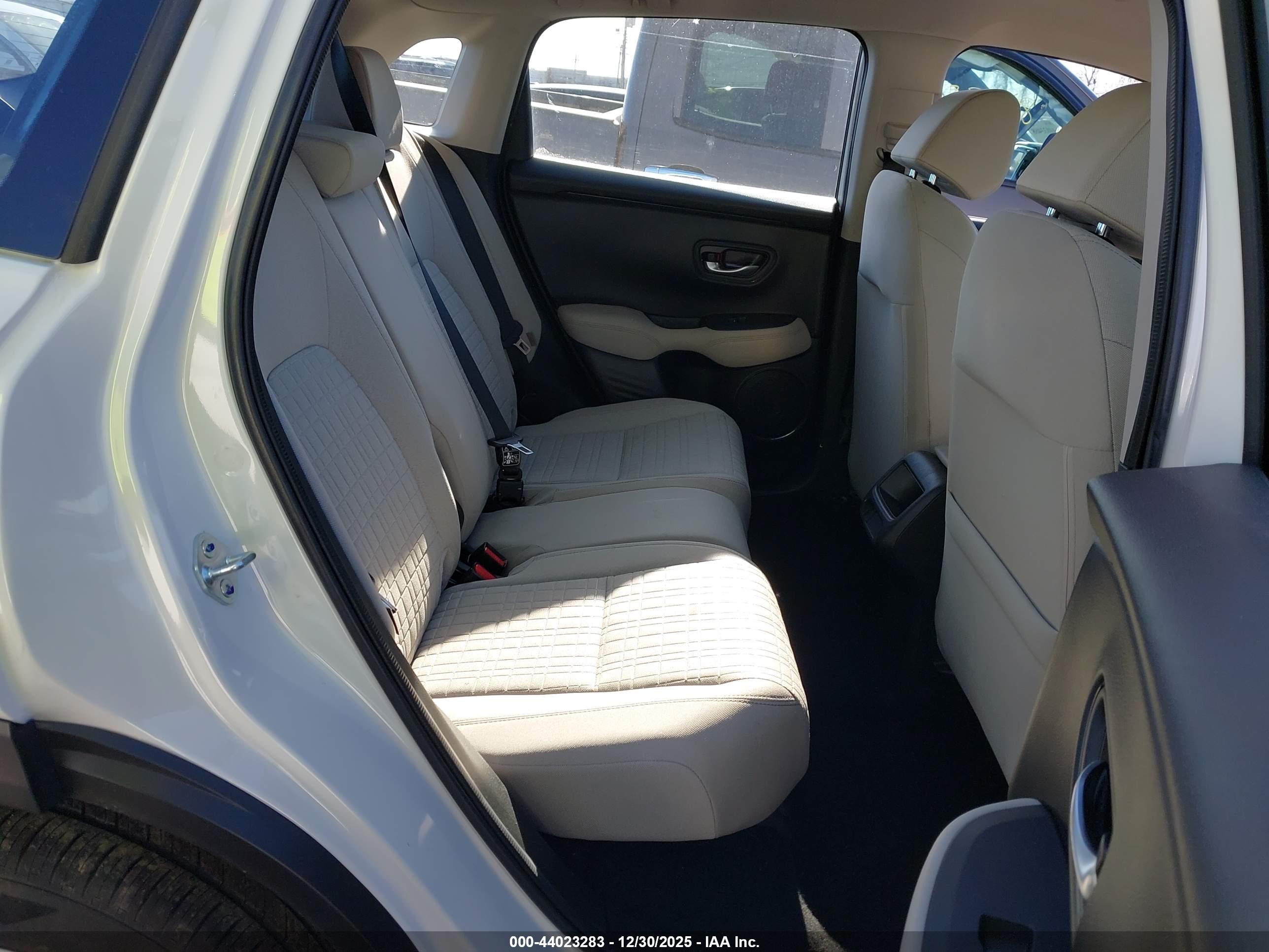 HONDA HR-V image 8