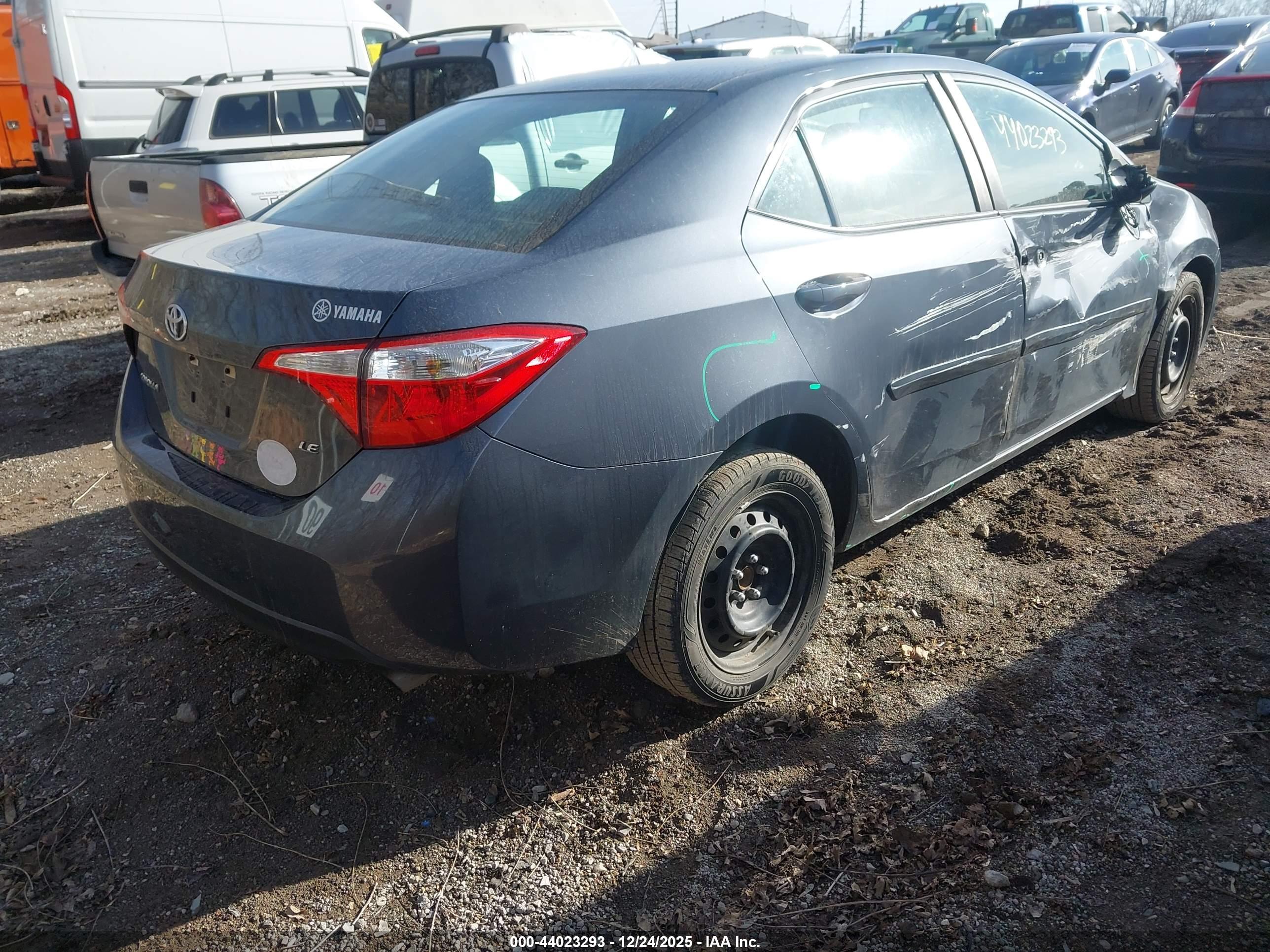 TOYOTA COROLLA image 4