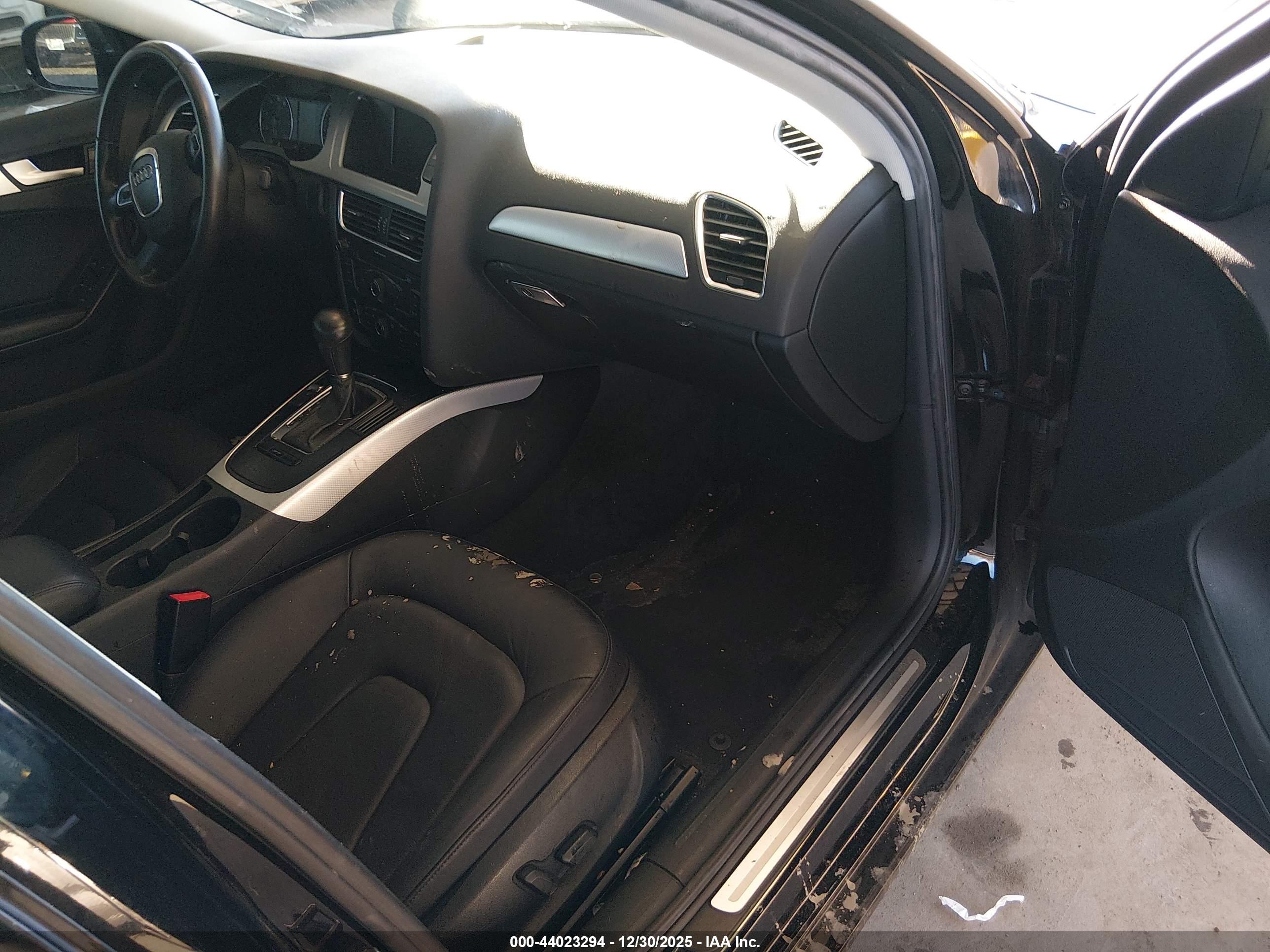 AUDI A4 image 5