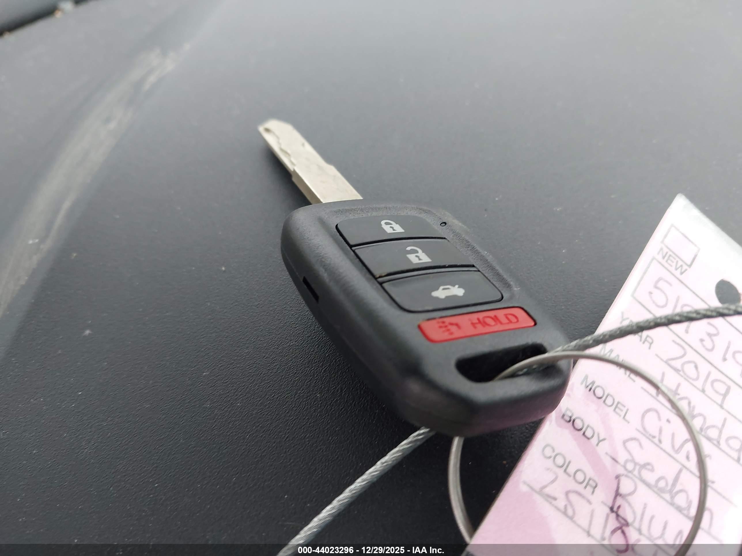 HONDA CIVIC image 11