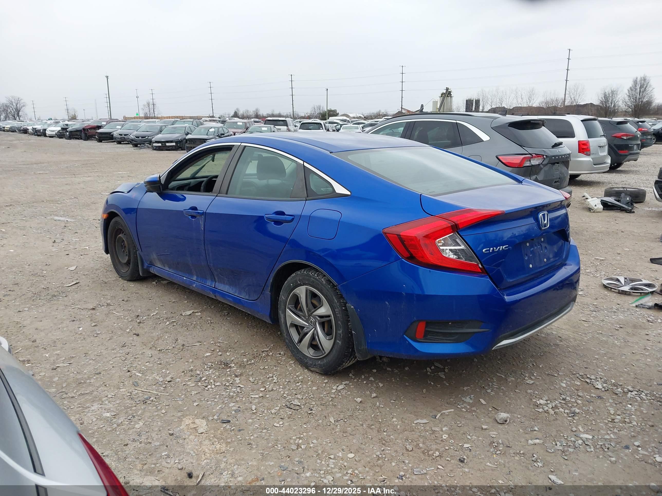 HONDA CIVIC image 3