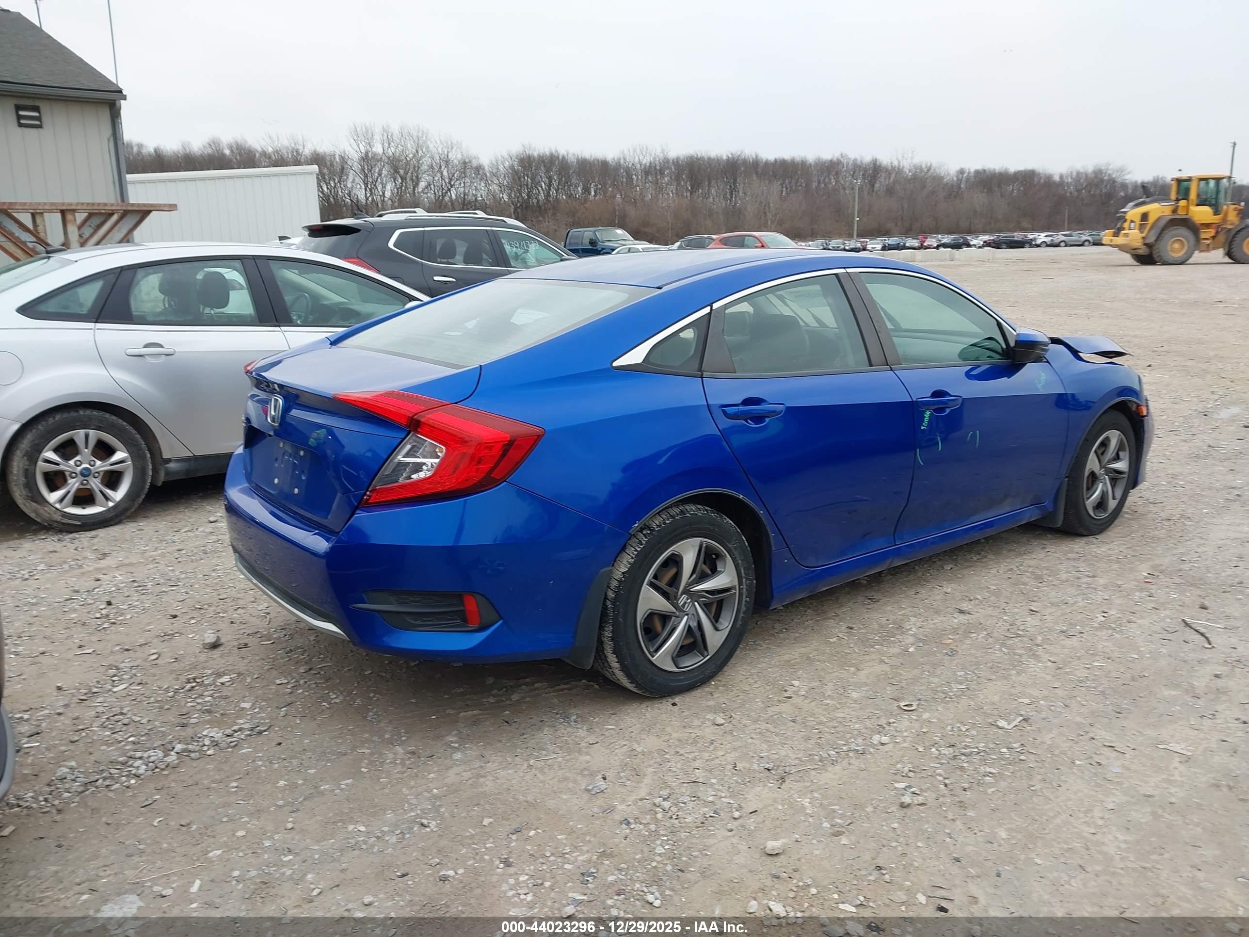 HONDA CIVIC image 4