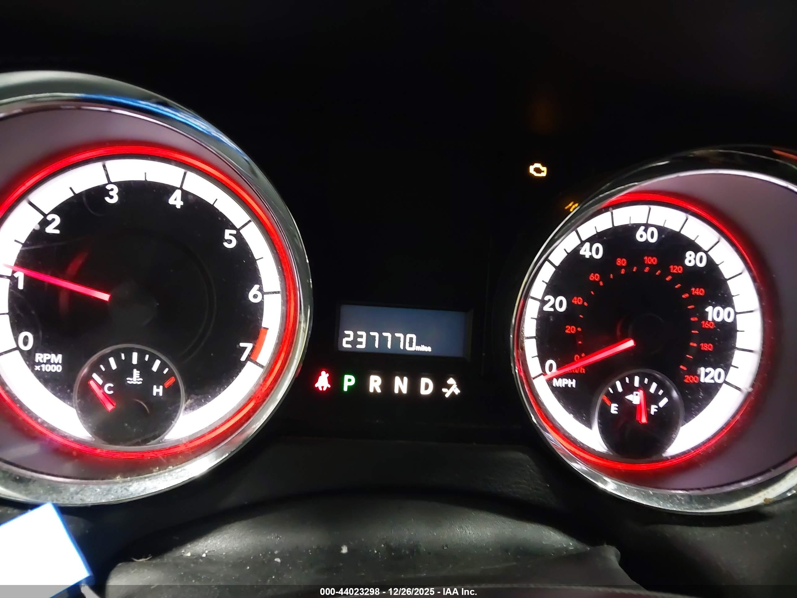 DODGE GRAND image 7