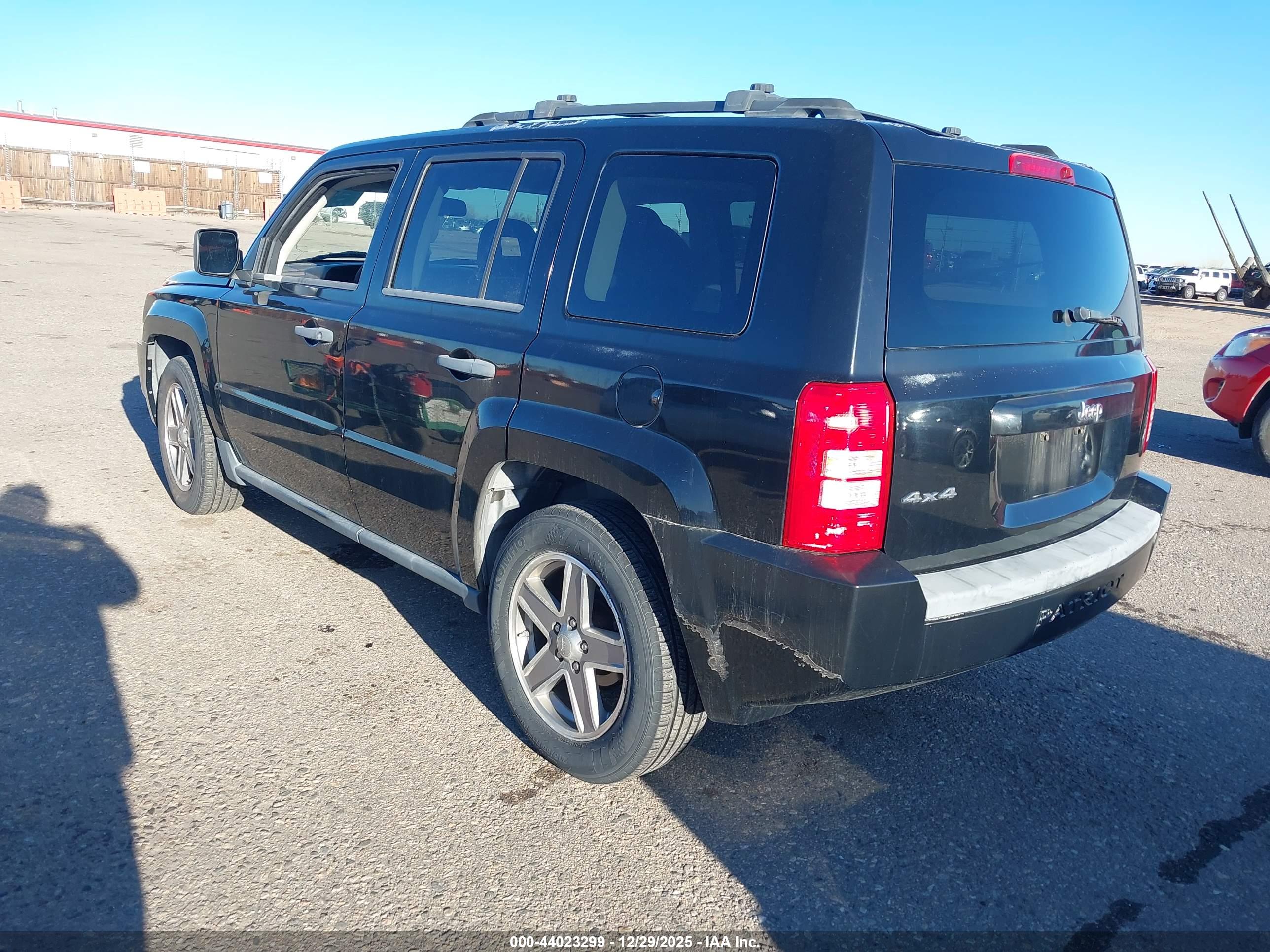 JEEP PATRIOT image 3