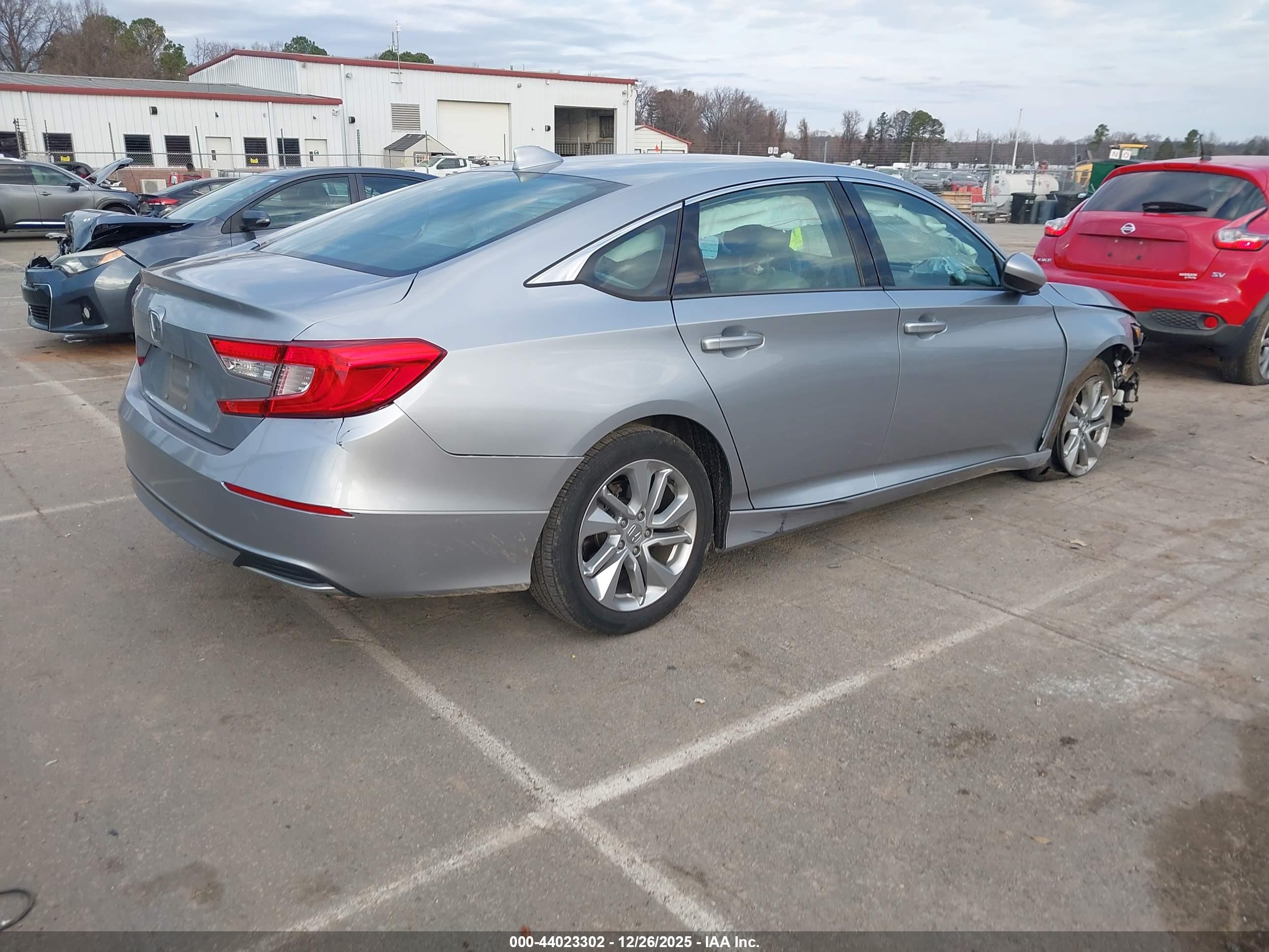 HONDA ACCORD image 4