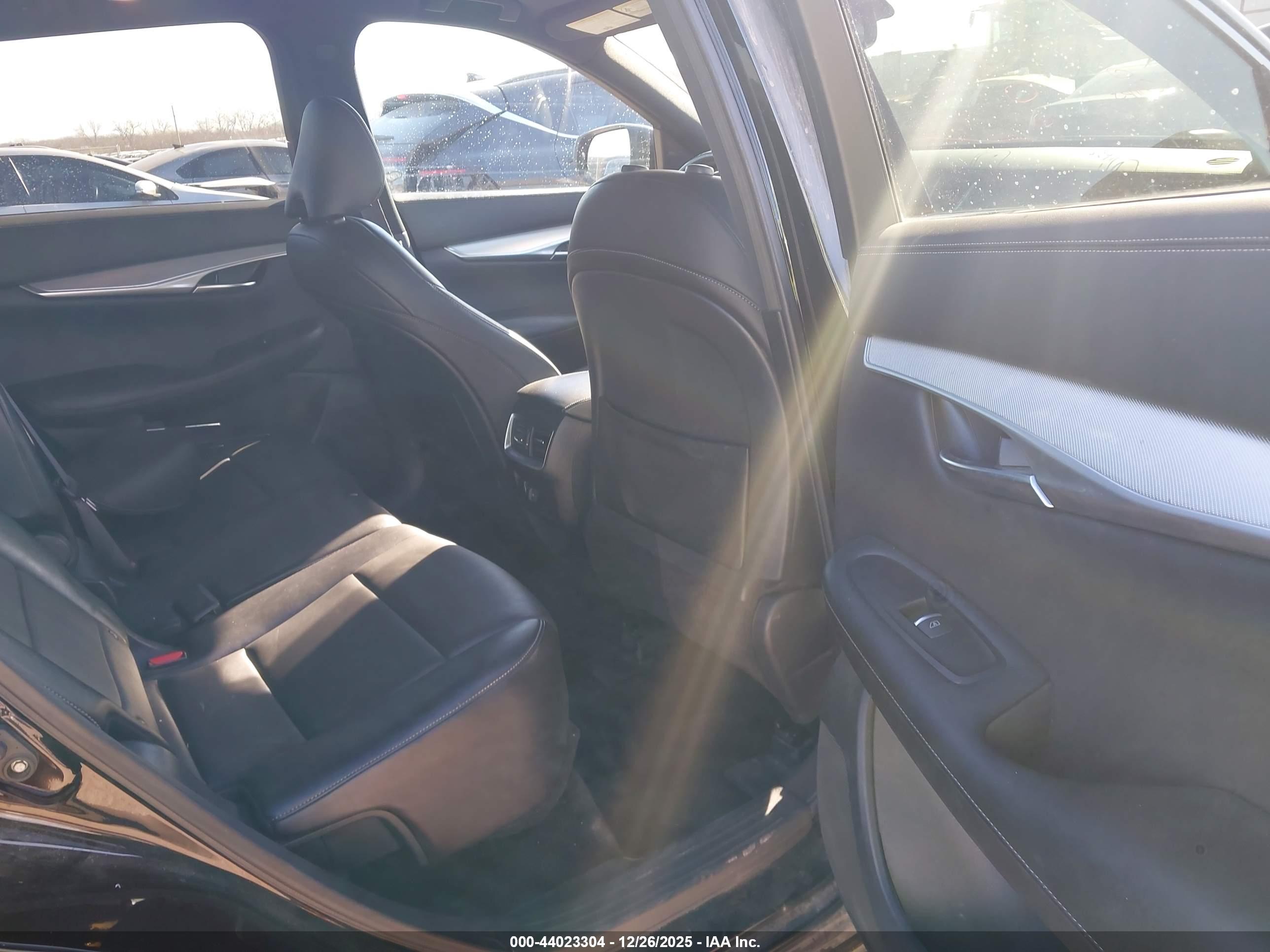 INFINITI QX50 image 8