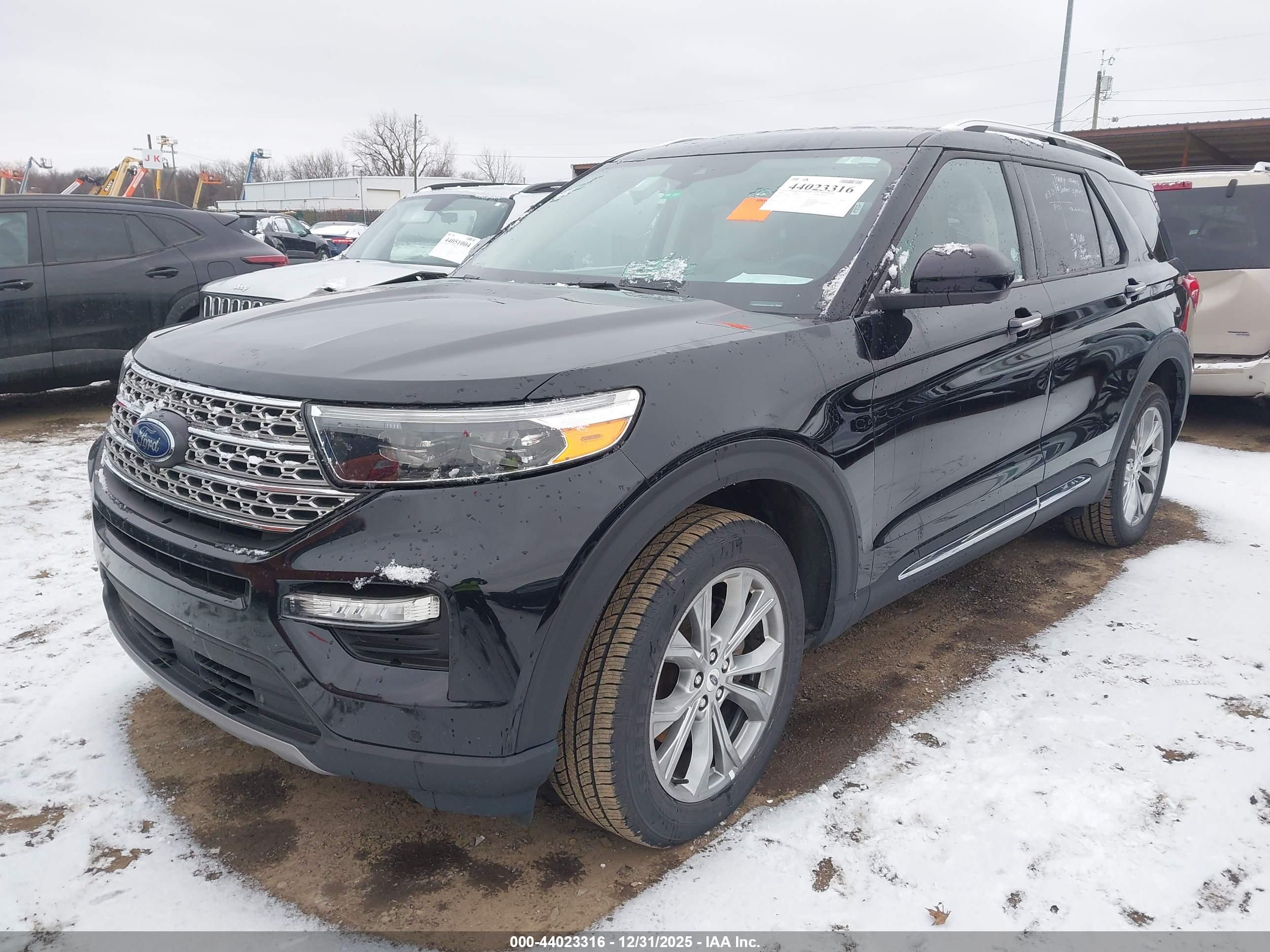 FORD EXPLORER image 2